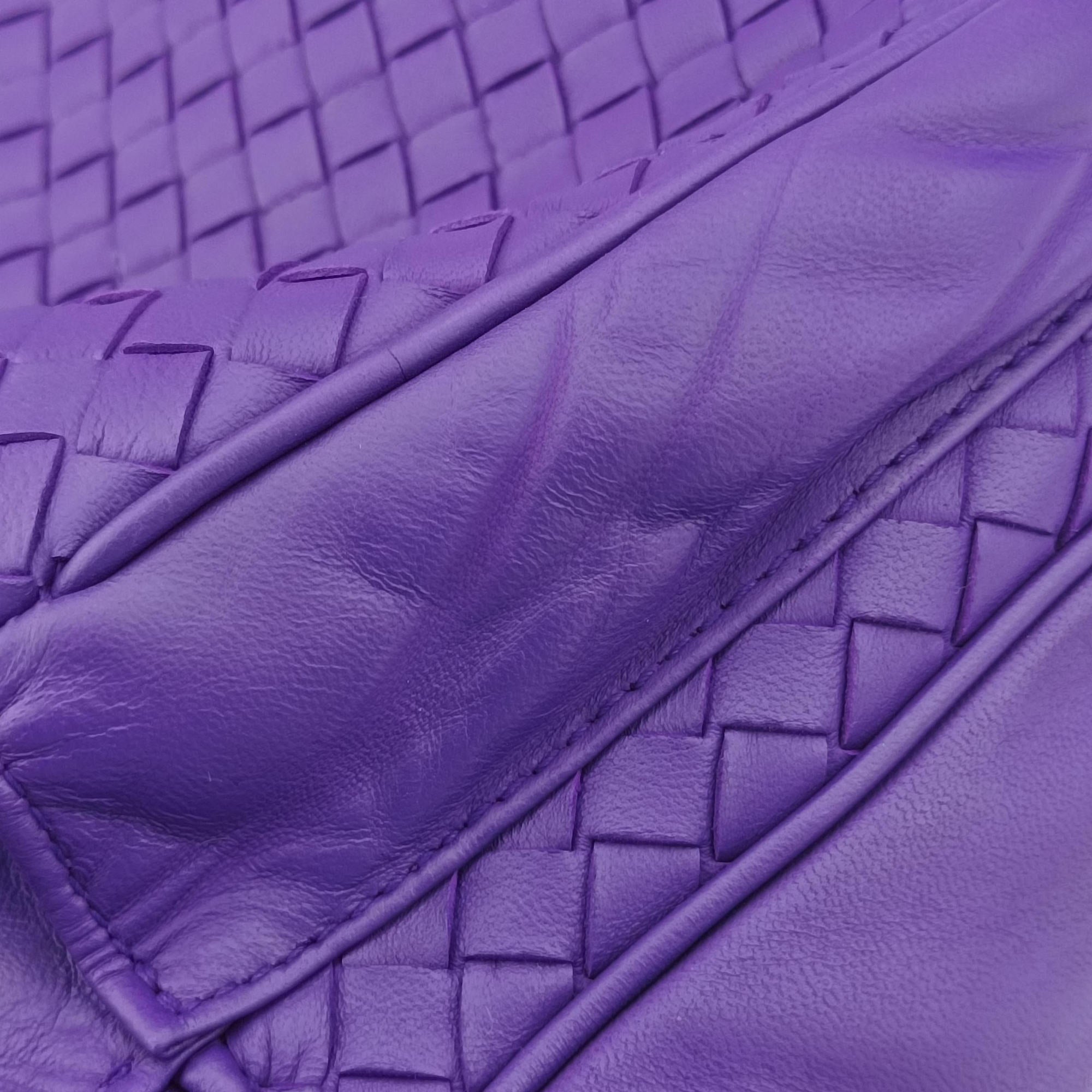 Intrecciato Purple lambskin B04146197Zイントレチャート パープル ラムスキン B04146197Z