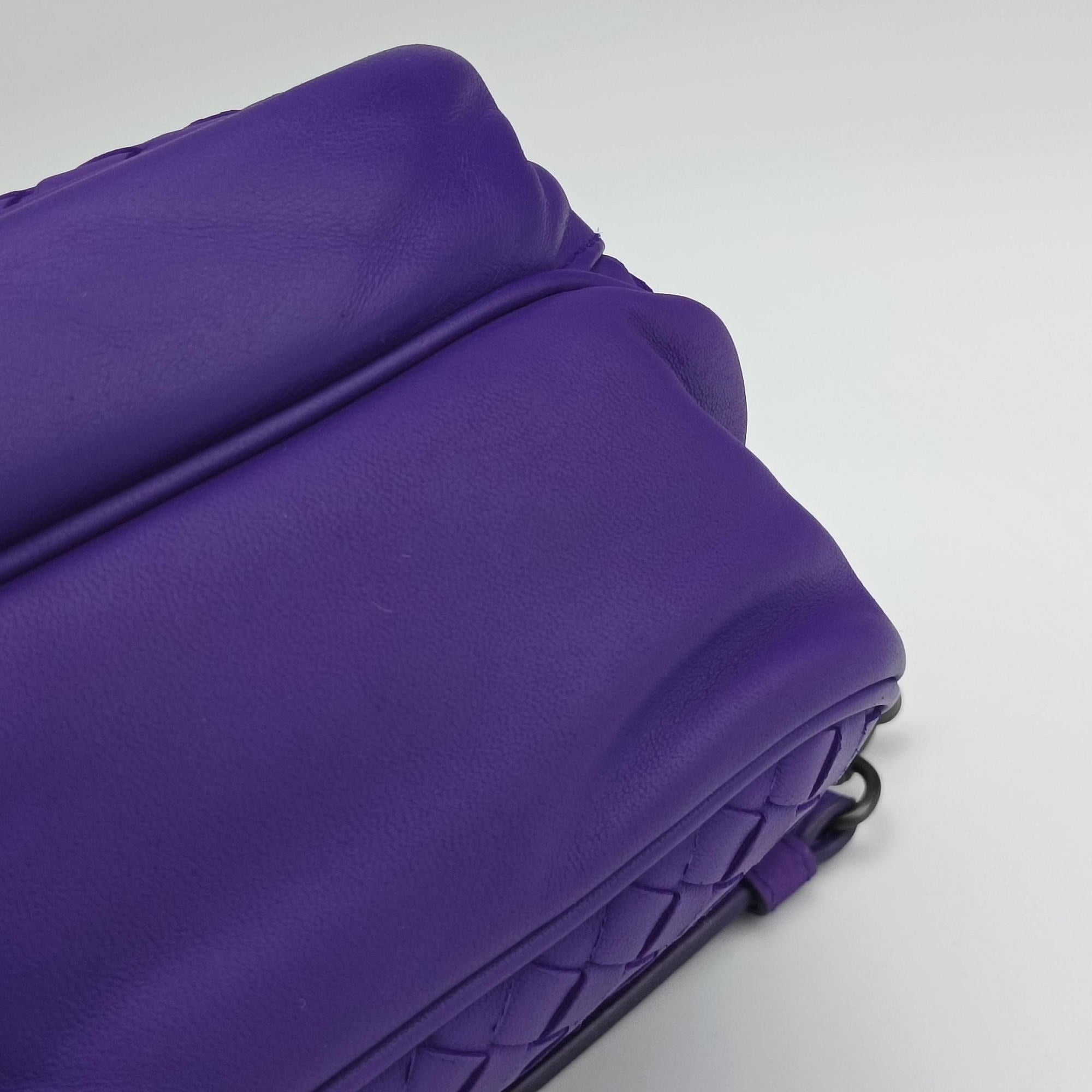Intrecciato Purple lambskin B04146197Zイントレチャート パープル ラムスキン B04146197Z