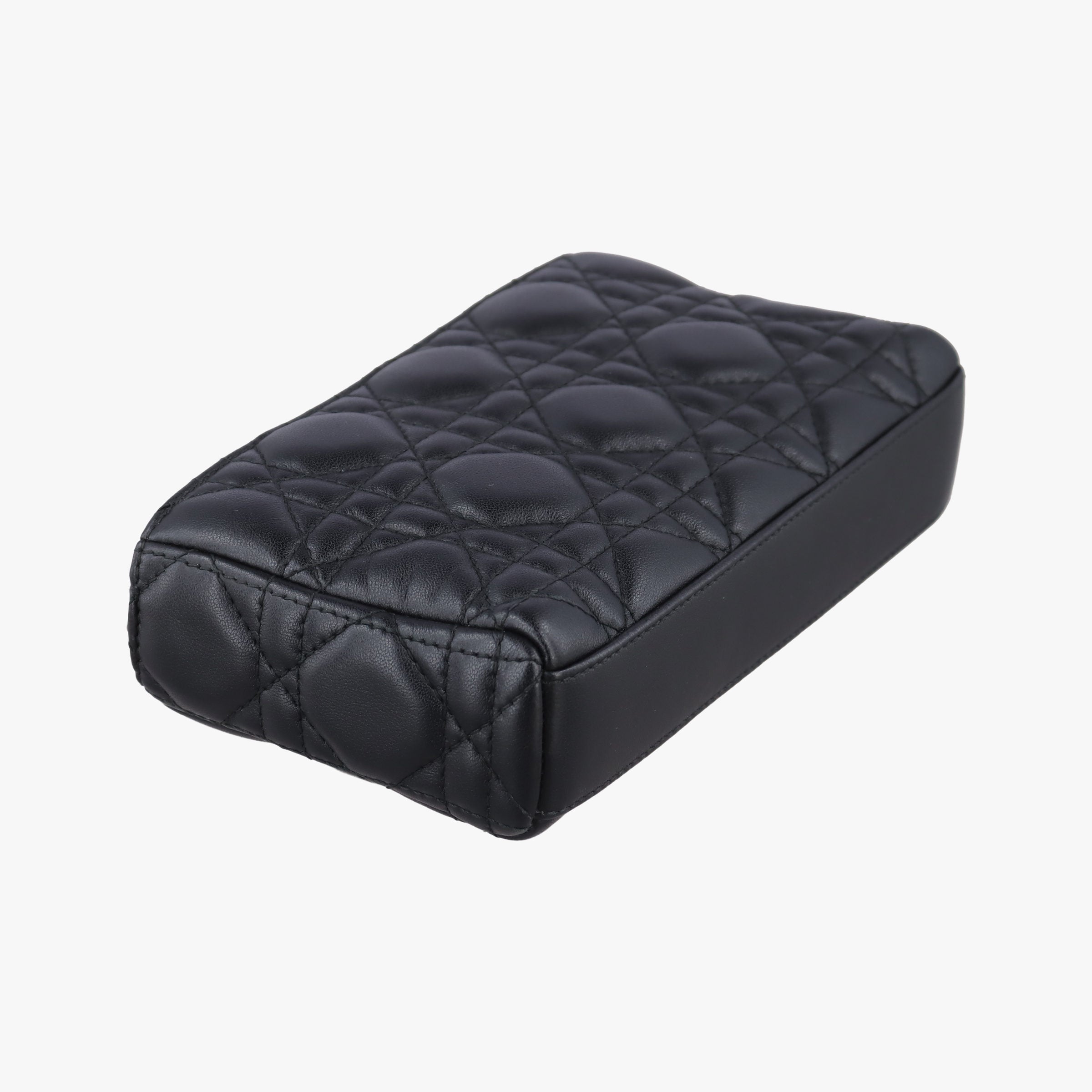Lady Dior Cannage chain Black lambskin 28-MA-1127レディディオール カナージュ チェーン ブラック ラムスキン 28-MA-1127
