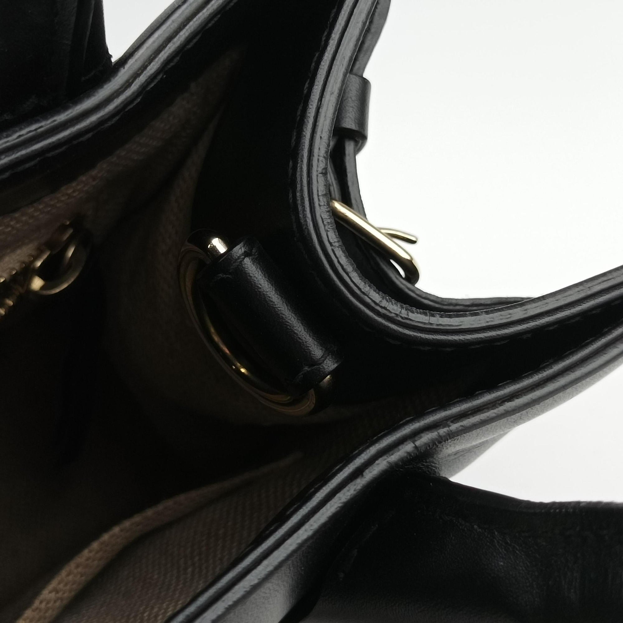 Padlock All Afternoon Black Leather 319499.1000.H.538735パドロックオール アフタヌーン ブラック レザー 319499.1000.H.538735