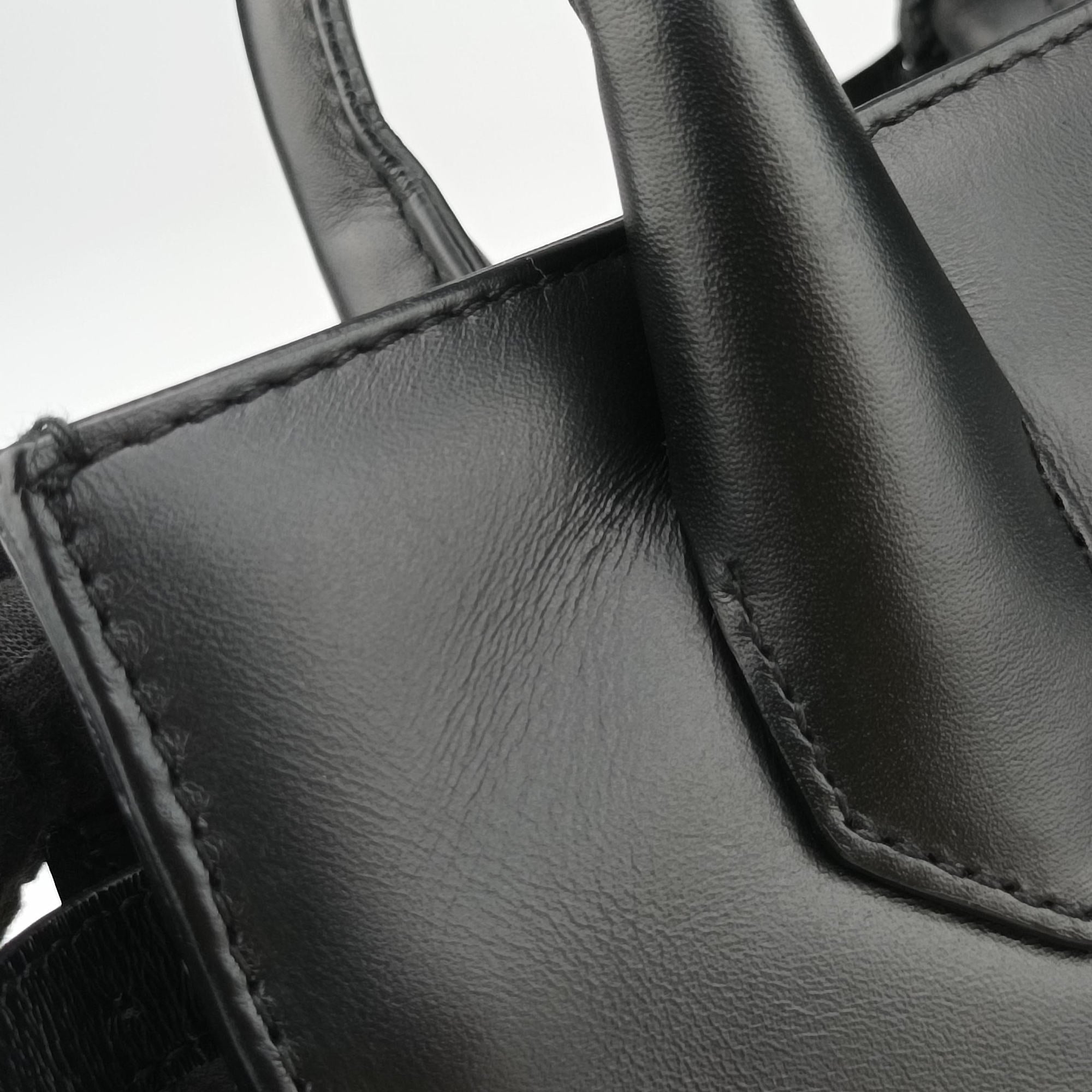 Padlock All Afternoon Black Leather 319499.1000.H.538735パドロックオール アフタヌーン ブラック レザー 319499.1000.H.538735