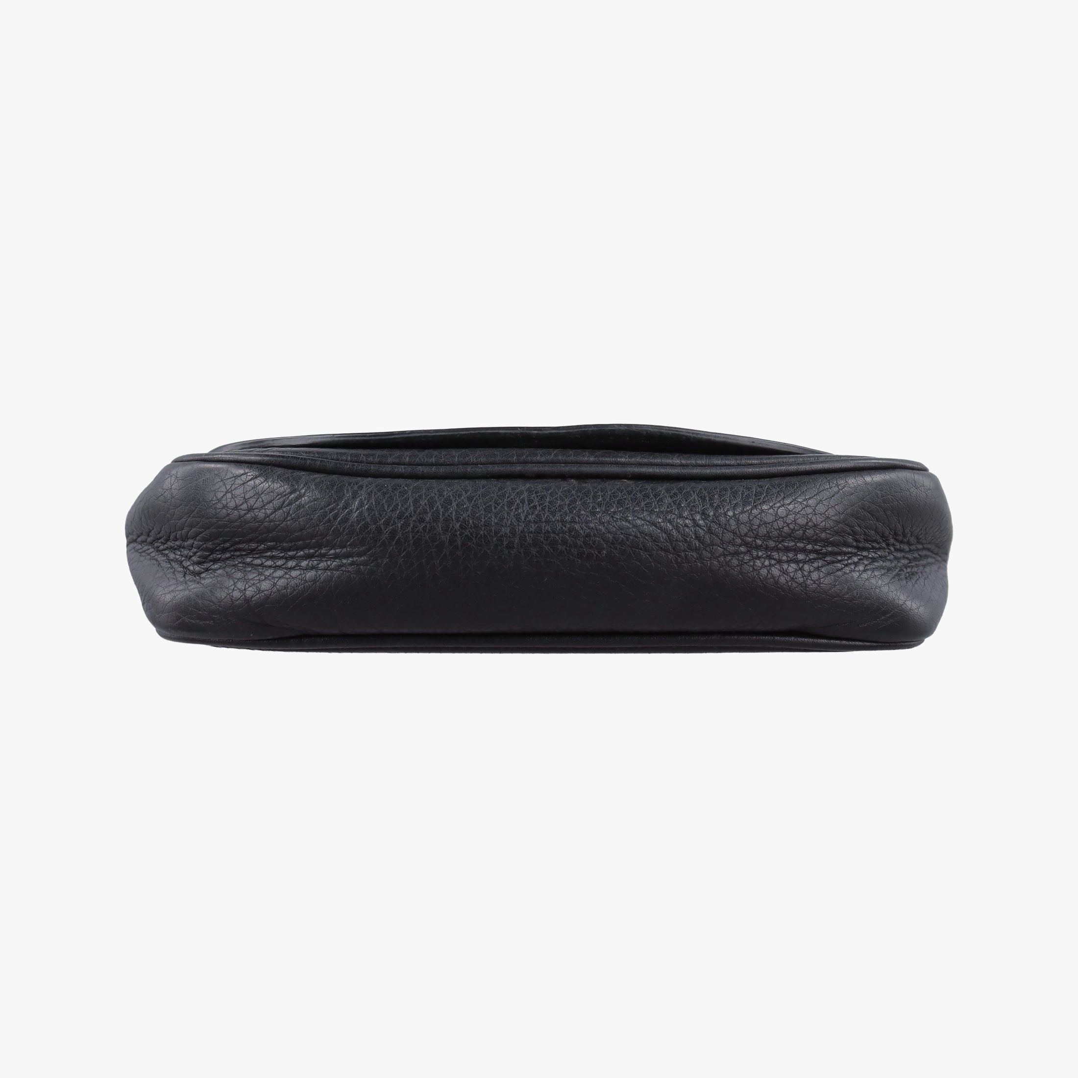 Soho Black Leather 323190 I016091228ソーホー ブラック レザー 323190 I016091228