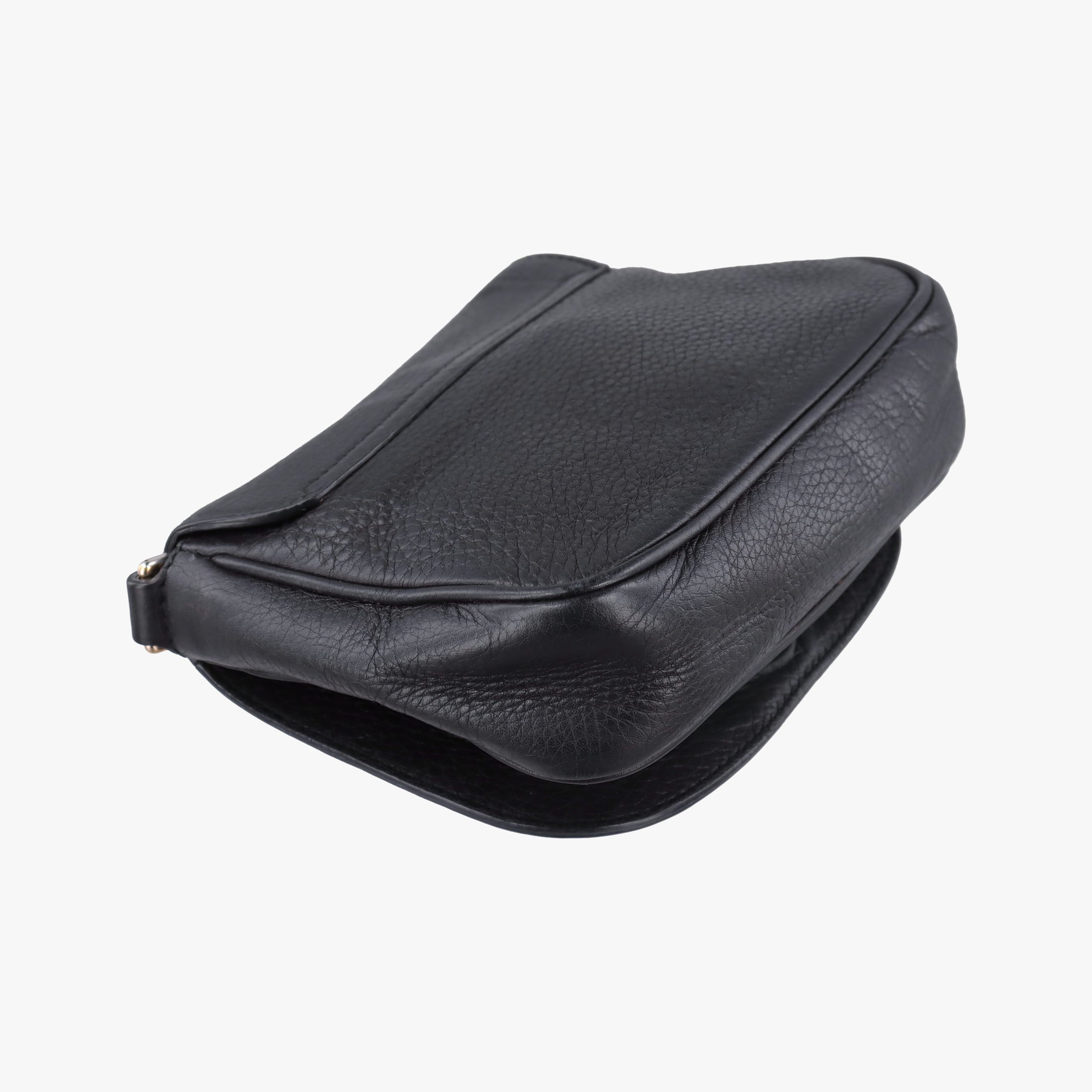 Soho Black Leather 323190 I016091228ソーホー ブラック レザー 323190 I016091228