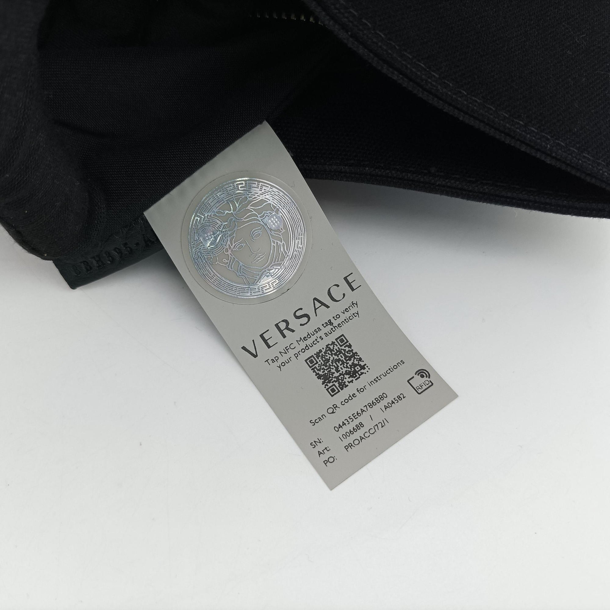 Fendace La Medusa Black canvas 8BH395 サンシャイン ブラック キャンバス 8BH395