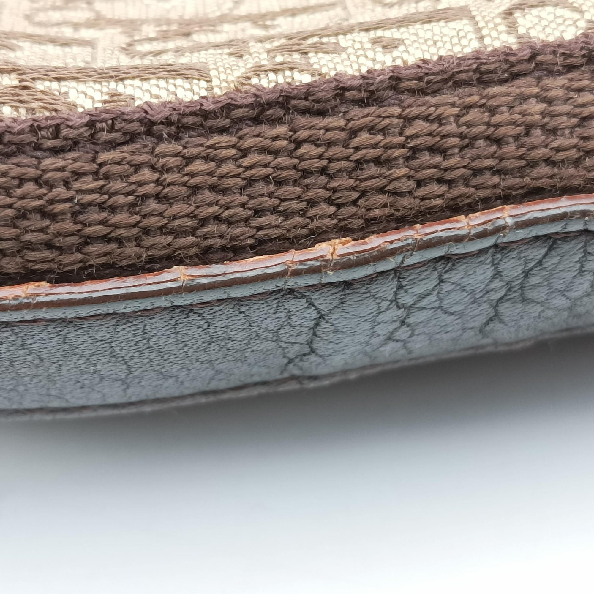 Street Chic Messenger Brown ×Beige Jacquard Canvas×Leather 06-RU-0027ストリートシック メッセンジャー ブラウン × ベージュ ジャガード キャンバス × カーフレザー 06-RU-0027