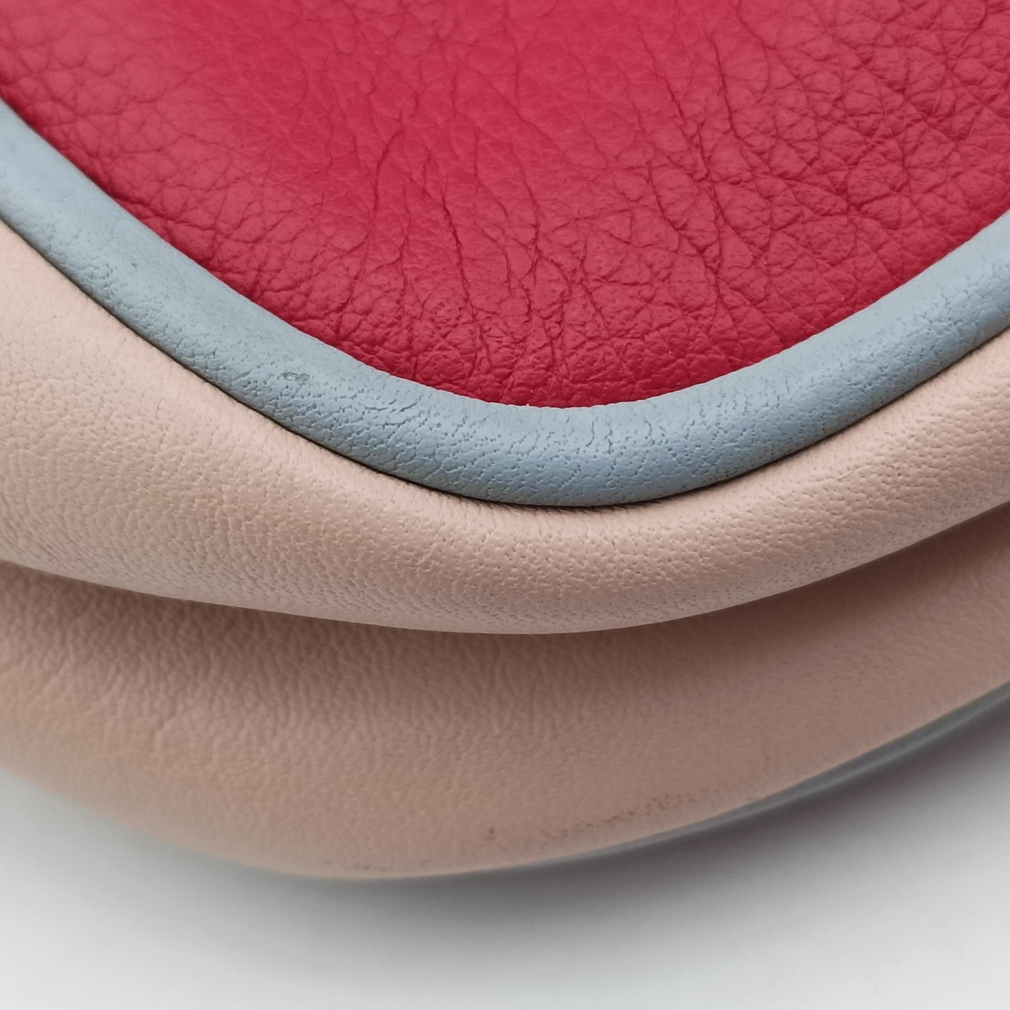 Fendista Pochette Red Leather 8M0276 8M0276-V74 158-9290フェンディスタ ポシェット レッド レザー 8M0276 8M0276-V74 158-9290