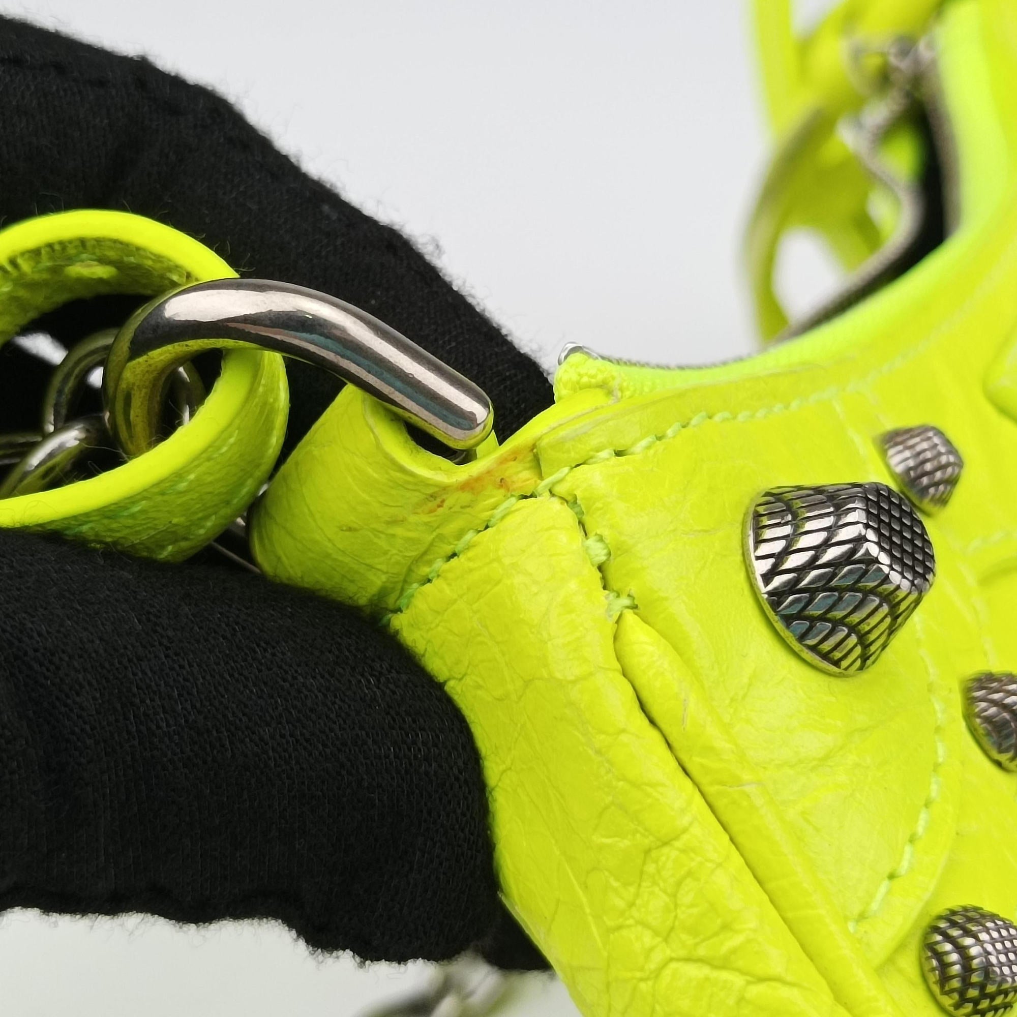 Le Cagole Yellow lambskin 695814.7206.R.493075ルカゴール イエロー ラムスキン 695814.7206.R.493075