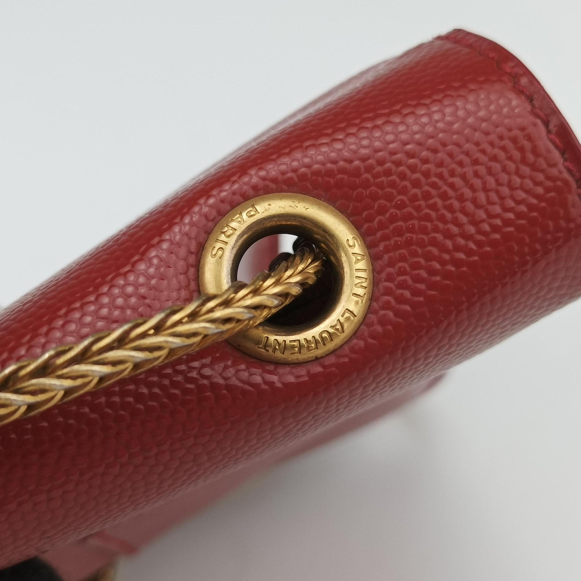 Small Betty Flap Red caviar skin 314516 314516.529258ベティ スモール レッド キャビアスキン 314516 314516.529258