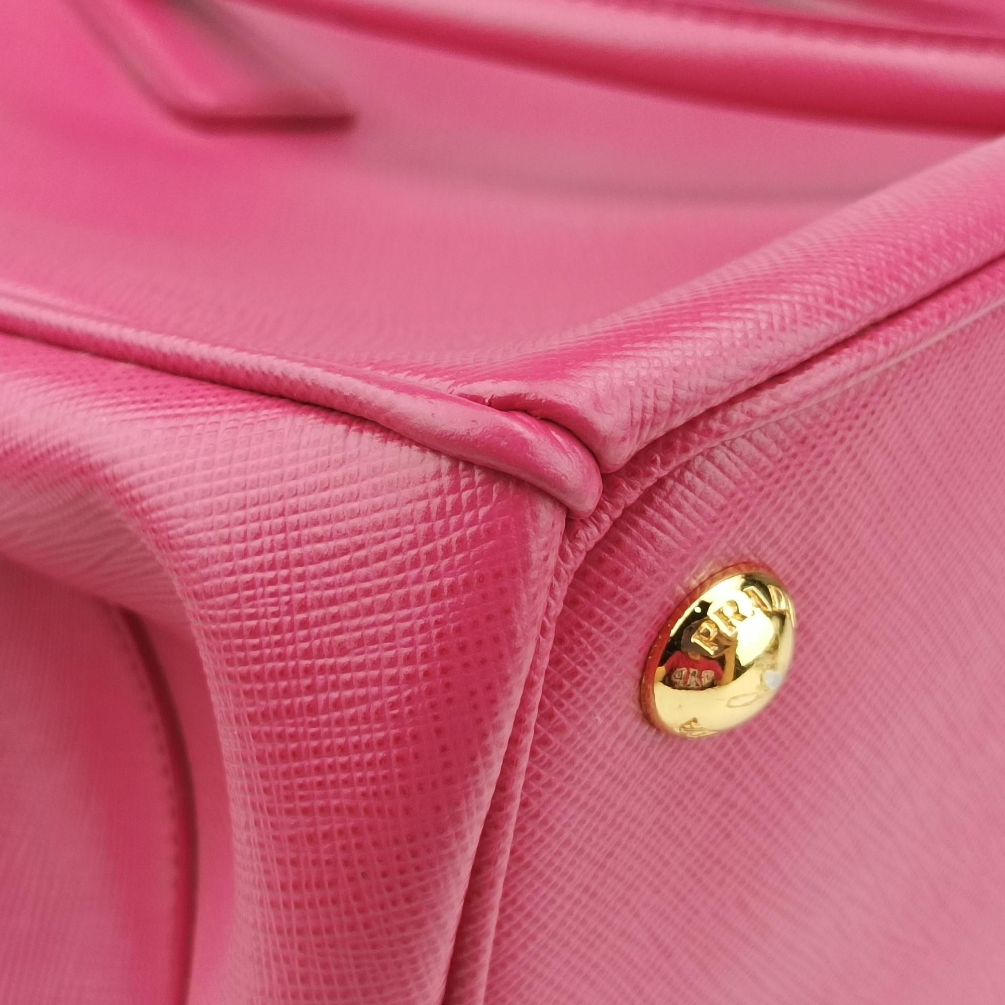 Galleria Pink SAFFIANO Leather BN1786 110ガレリア ピンク サフィアーノレザー BN1786 110