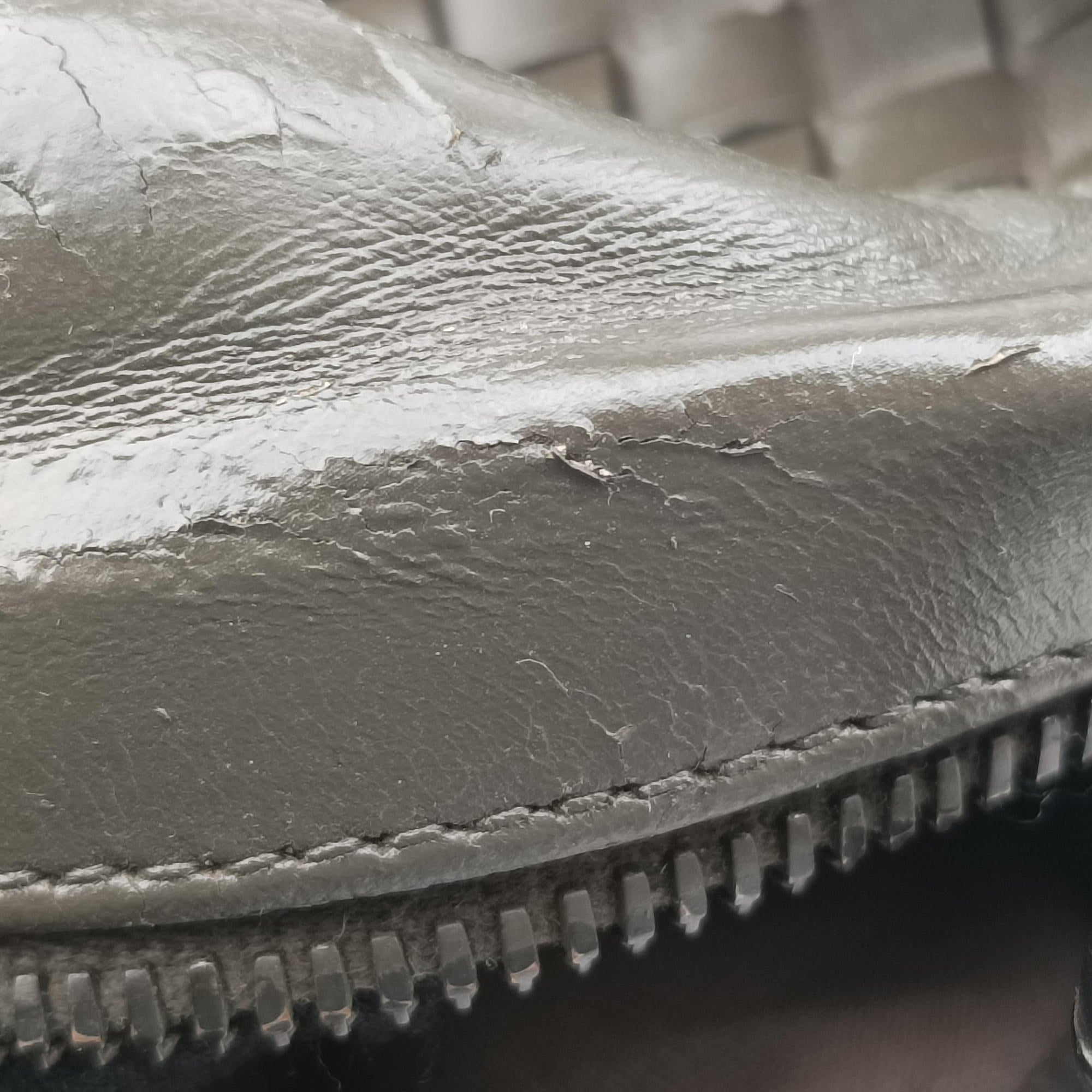 Intrecciato Grey lambskin B01272255Sイントレチャート グレー系 ラムスキン B01272255S