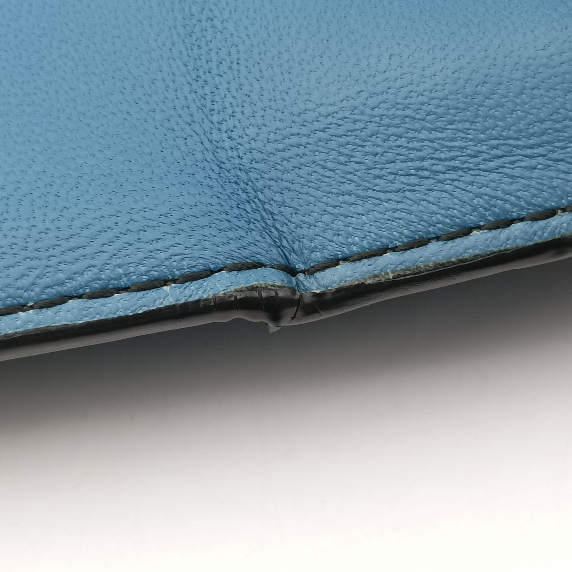 Intrecciato Runaway Blue lambskin B06221878Q IC Chipイントレチャート ランナウェイ ブルー ラムスキン B06221878Q ICチップ