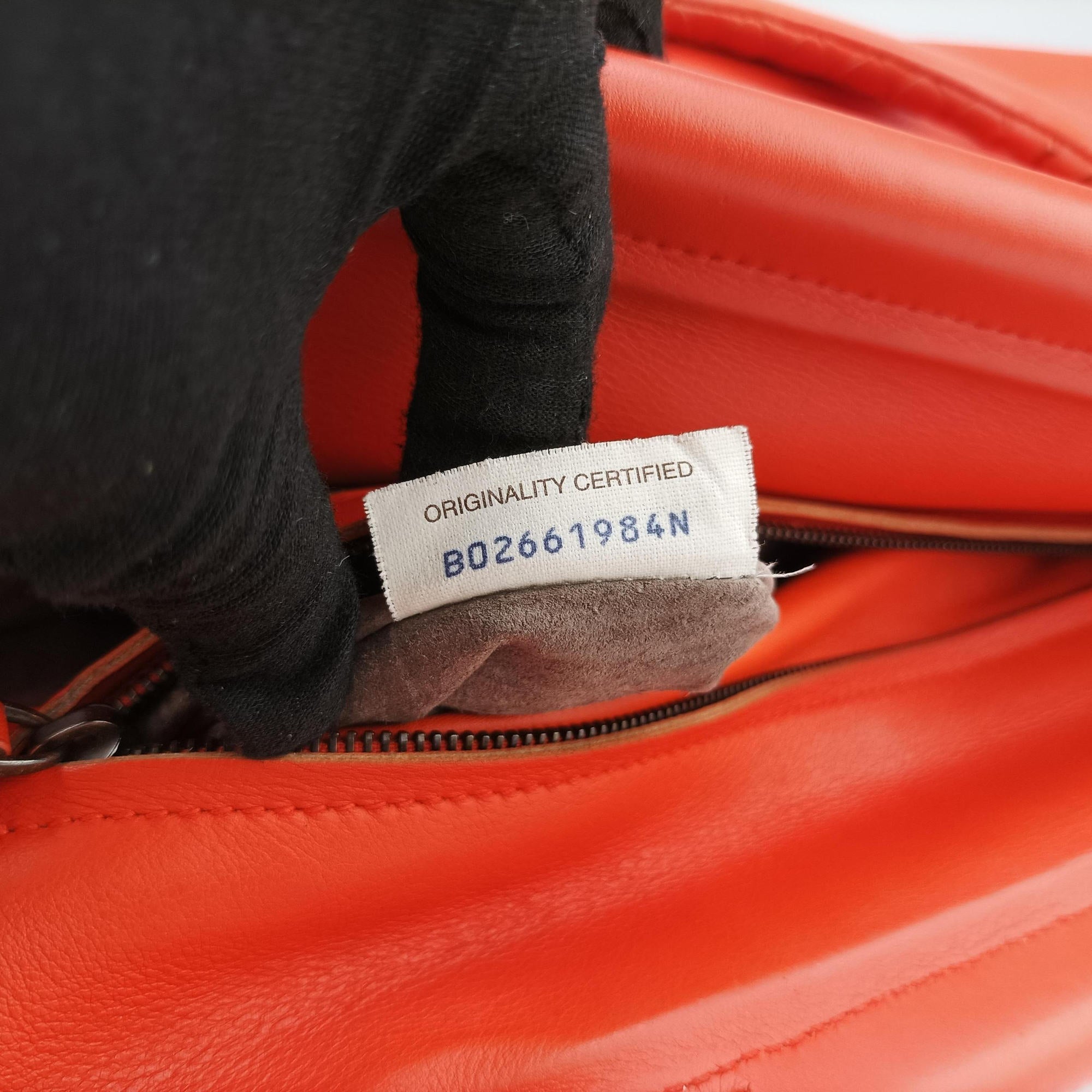 Intrecciato Orange lambskin B02661984Nイントレチャート オレンジ ラムスキン B02661984N