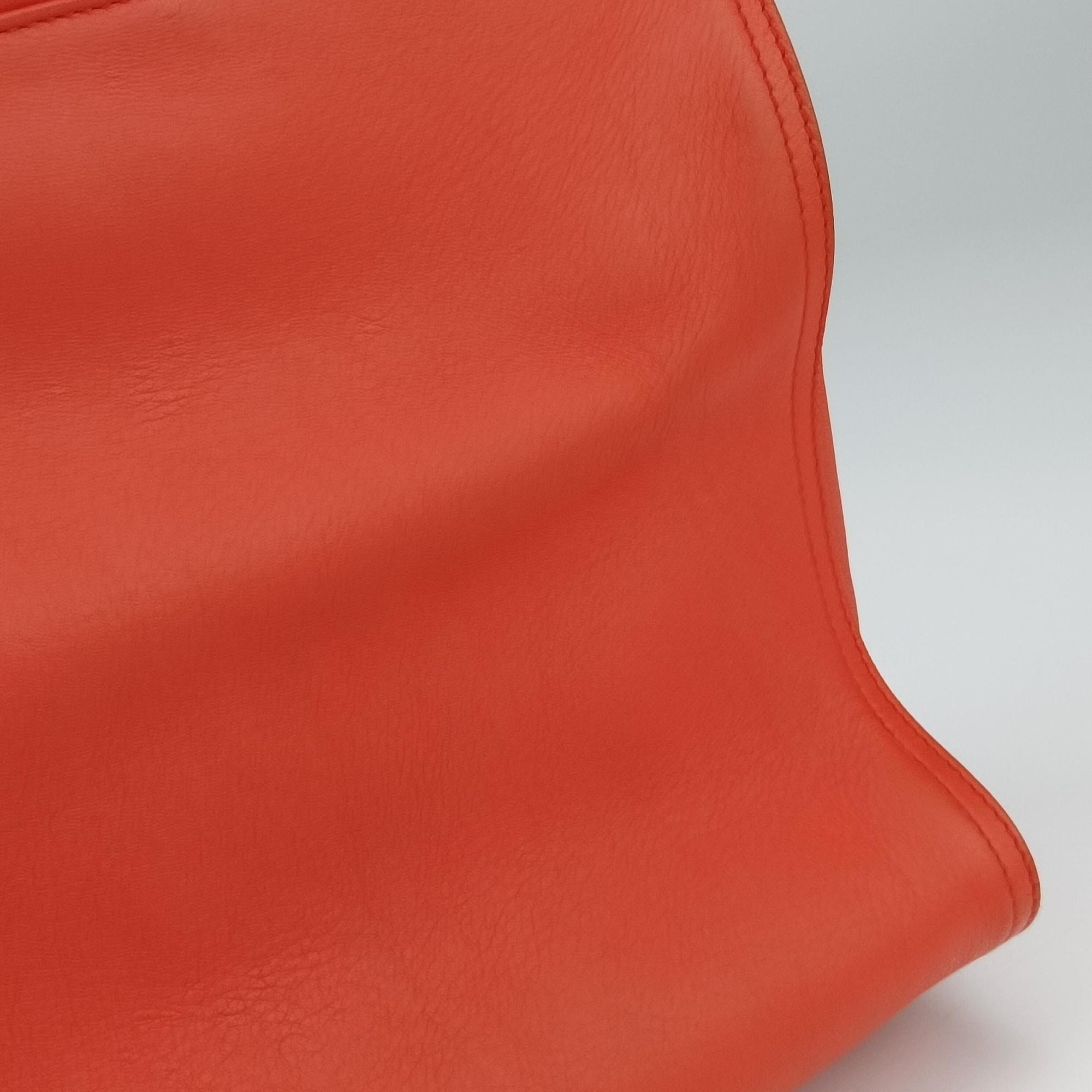 Intrecciato Orange lambskin B02661984Nイントレチャート オレンジ ラムスキン B02661984N
