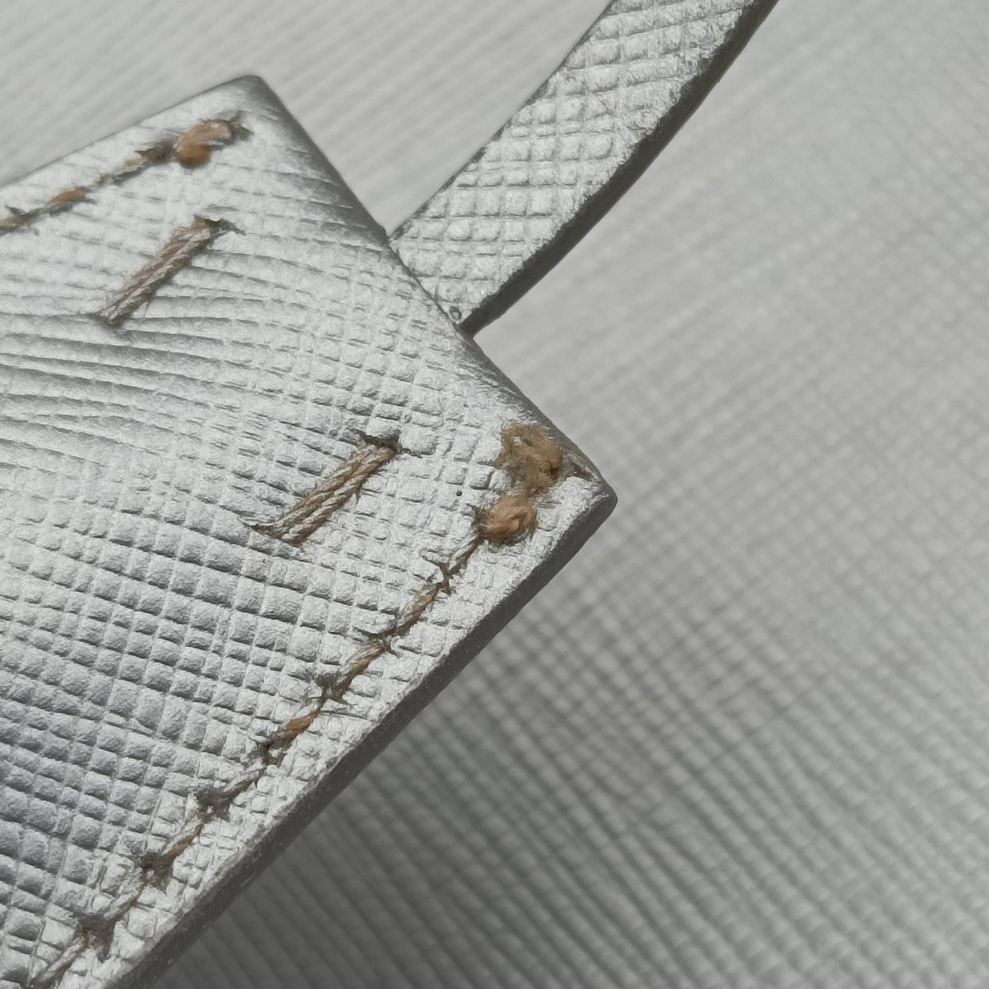 Galleria Silver SAFFIANO Leather BN1874 7 Sガレリア シルバー サフィアーノレザー BN1874 7 S