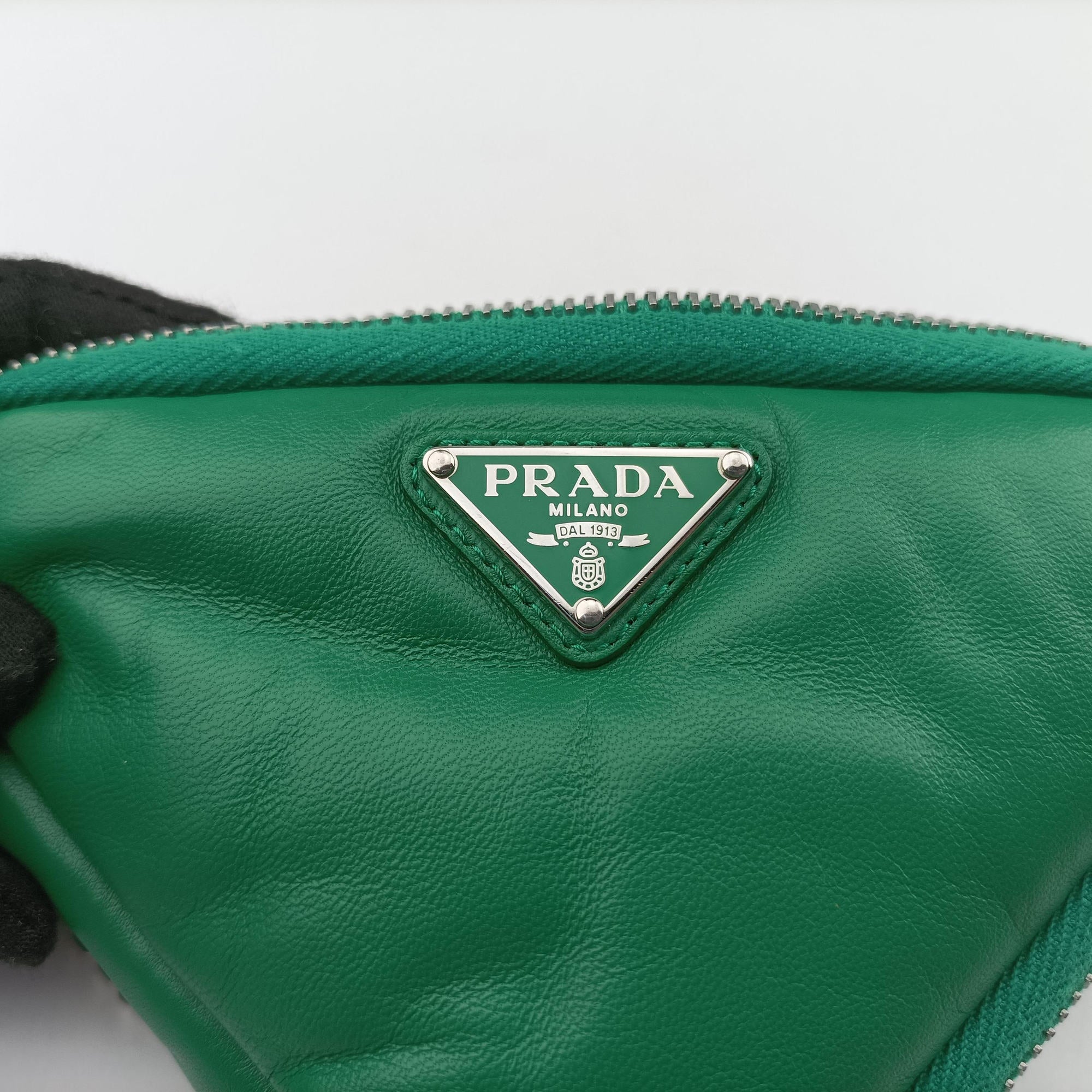 triangle mini Green Leather 62トライアングル ミニ グリーン レザー 62