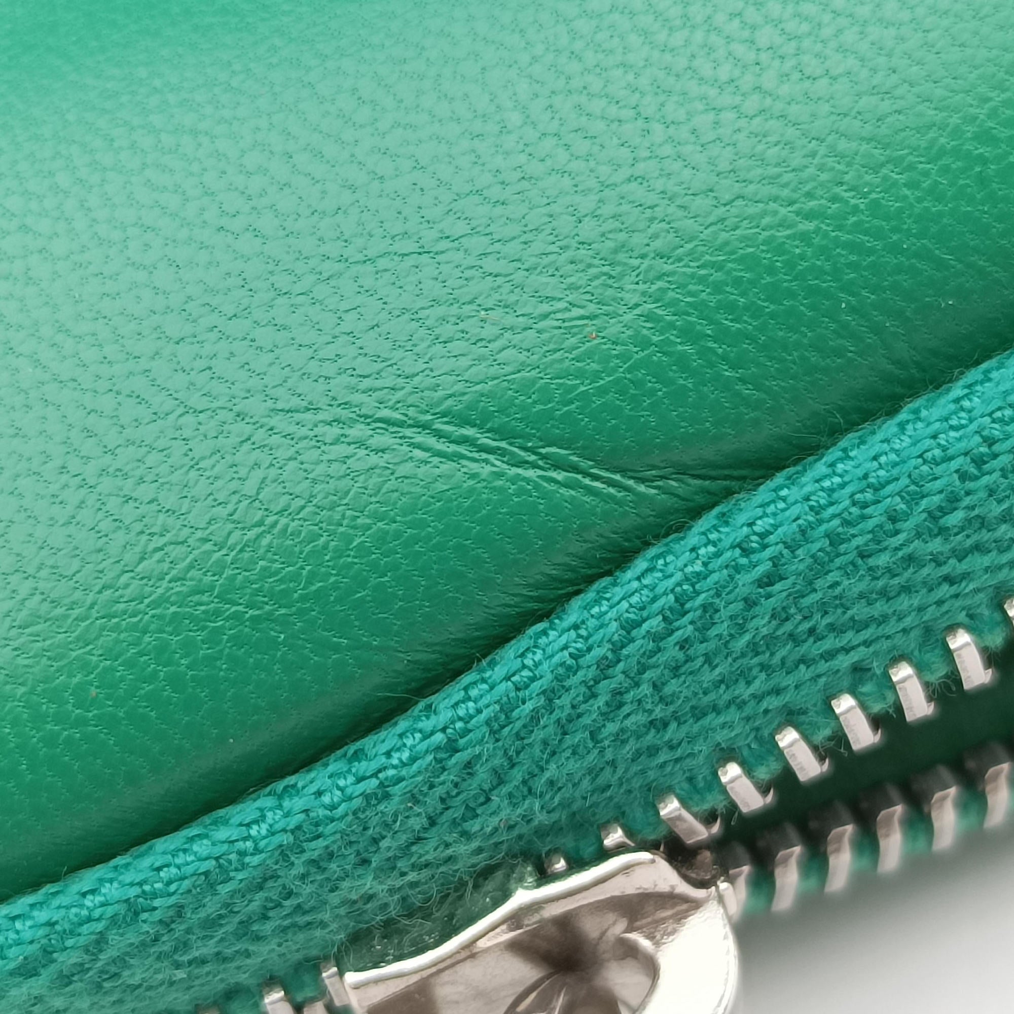 triangle mini Green Leather 62トライアングル ミニ グリーン レザー 62