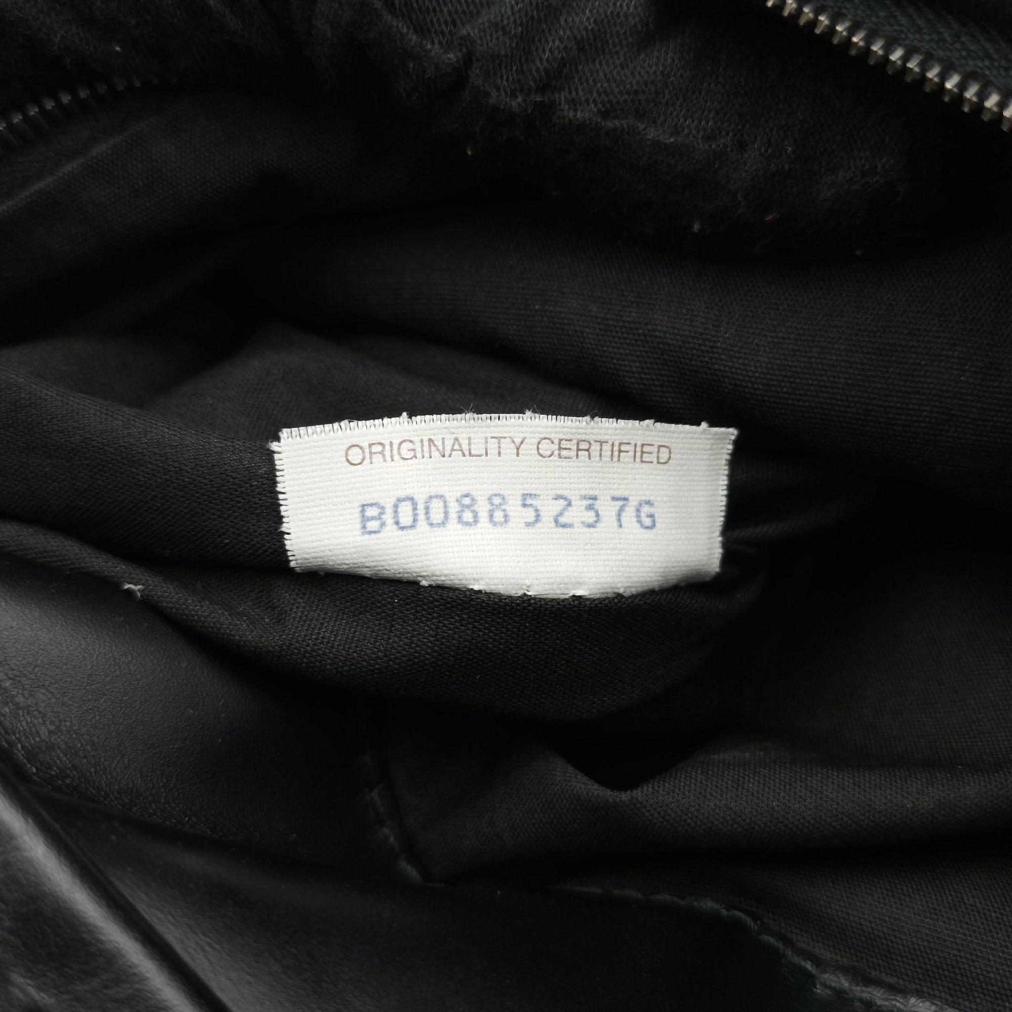 Intrecciato Black lambskin B00885237Gイントレチャート ブラック ラムスキン B00885237G