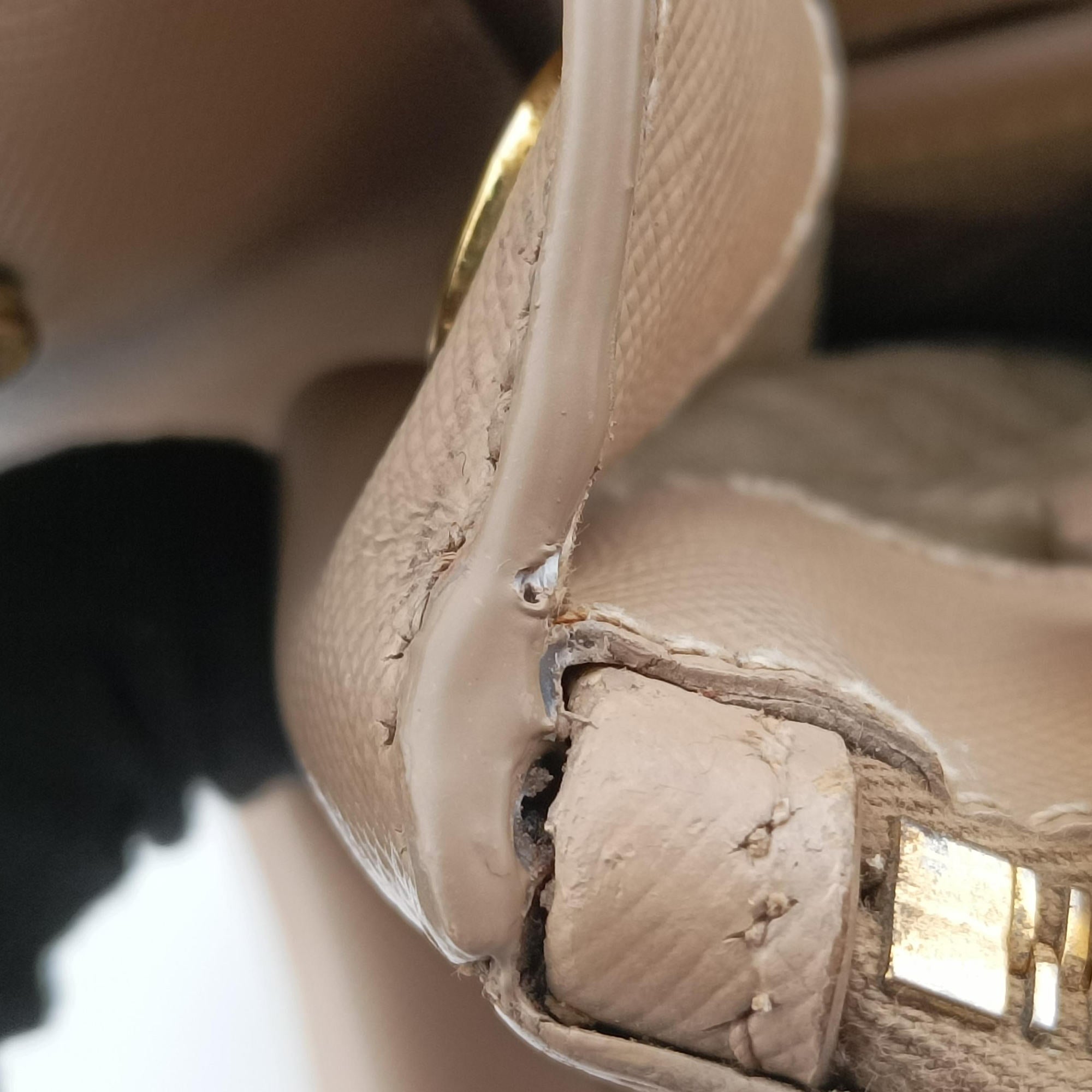 Galleria Pink SAFFIANO Leather BN2274 100ガレリア ピンク サフィアーノレザー BN2274 100