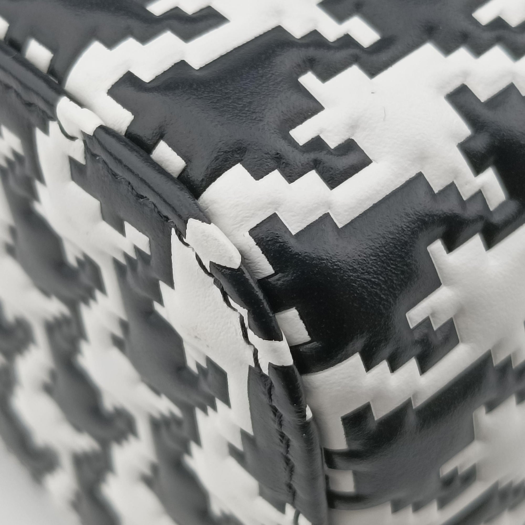 Houndstooth vanity bag Black and White Leather 56-MA-0272千鳥格子バニティバッグ ブラック×ホワイト レザー 56-MA-0272