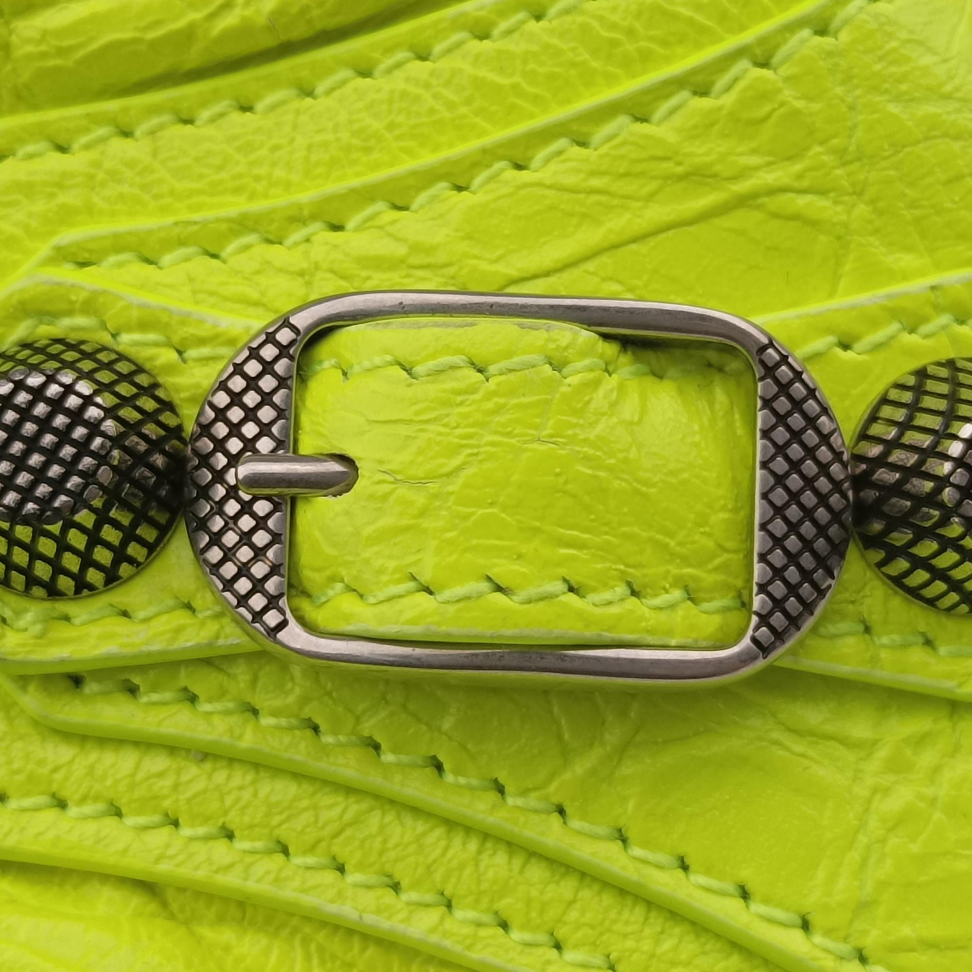 Le Cagole Green lambskin 695814.7206.R.493075ルカゴール グリーン ラムスキン 695814.7206.R.493075