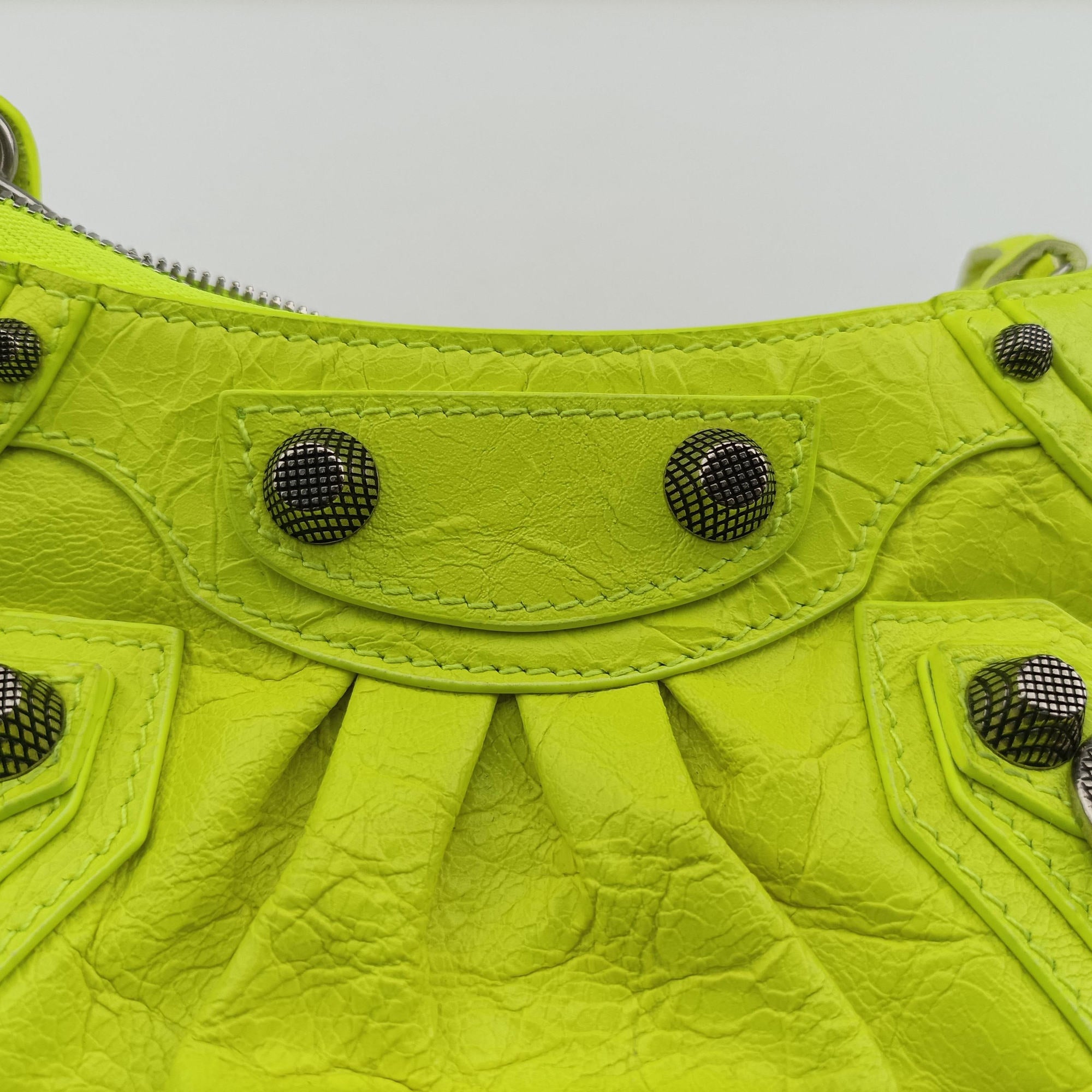 Le Cagole Green lambskin 695814.7206.R.493075ルカゴール グリーン ラムスキン 695814.7206.R.493075