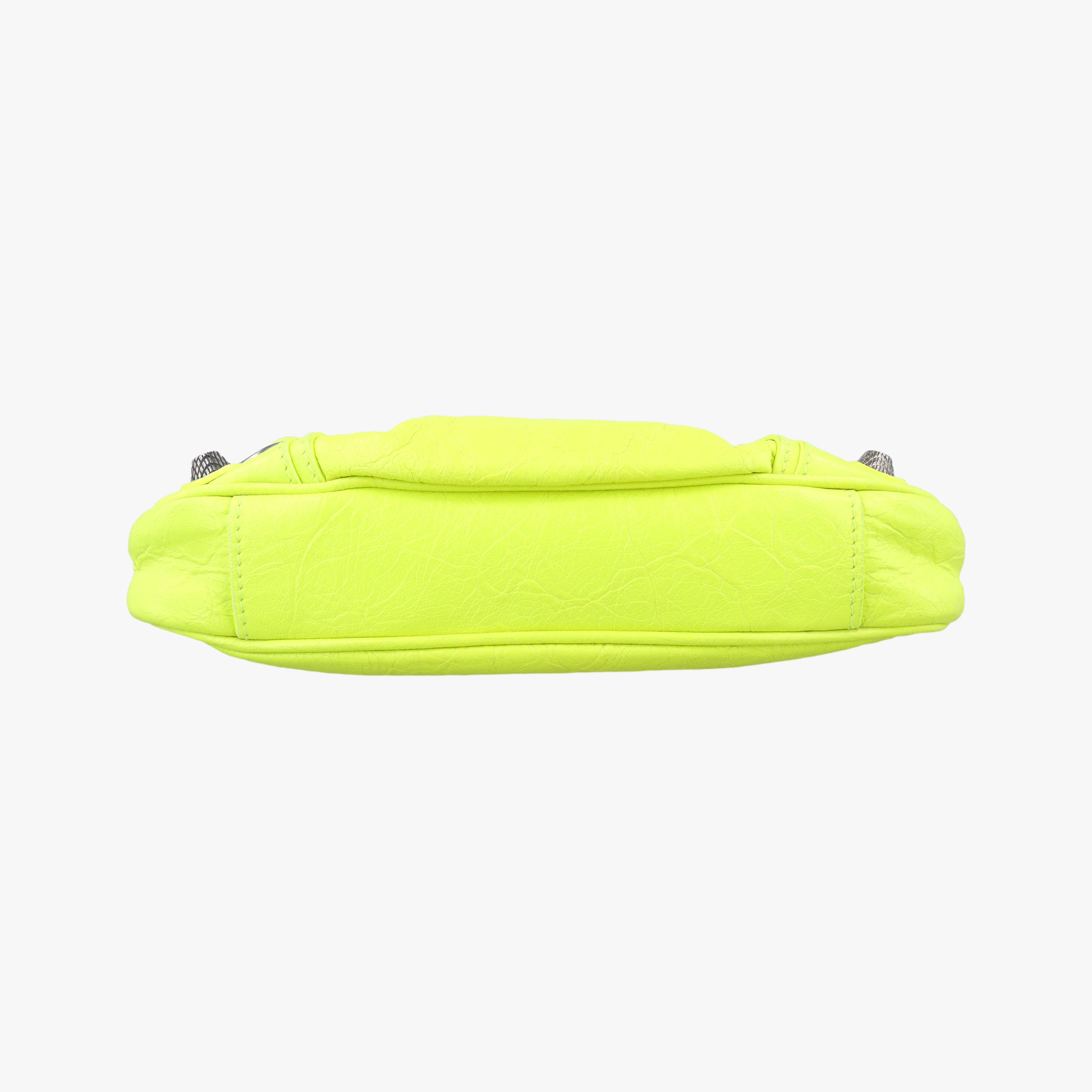 Le Cagole Green lambskin 695814.7206.R.493075ルカゴール グリーン ラムスキン 695814.7206.R.493075