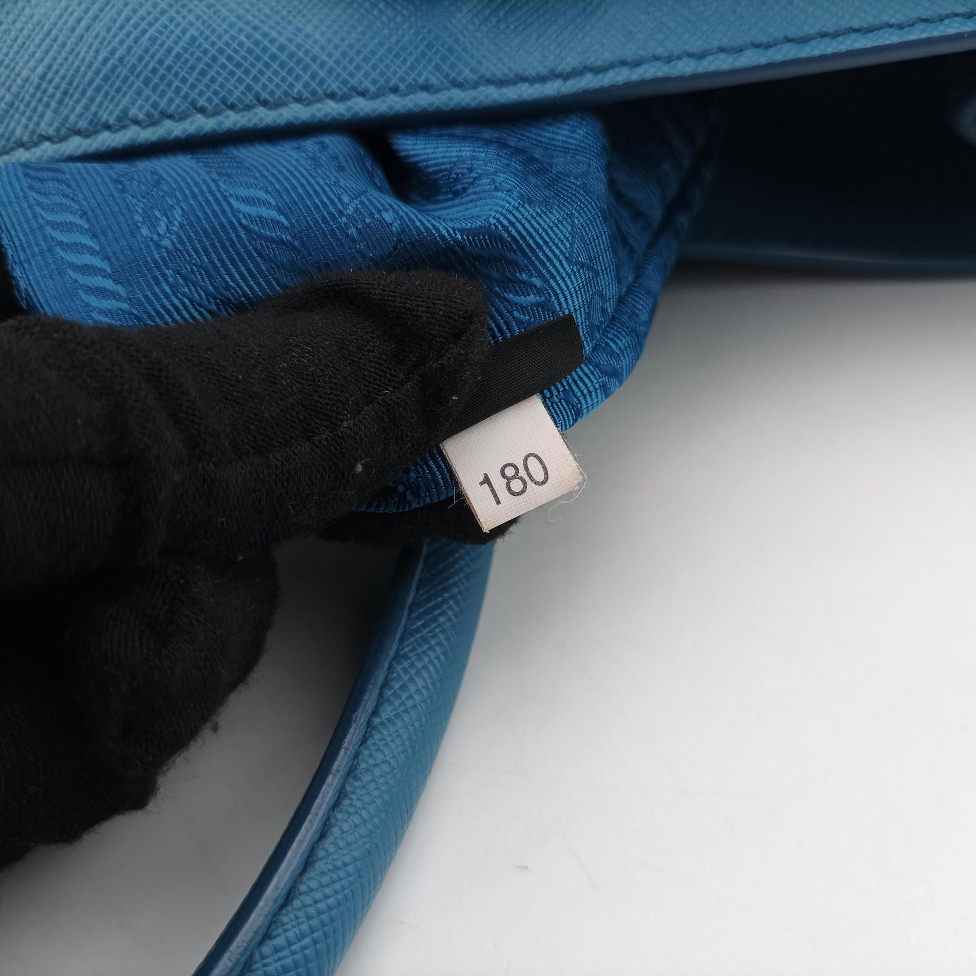 Galleria Blue SAFFIANO Leather BN1786 180ガレリア ブルー サフィアーノレザー BN1786 180