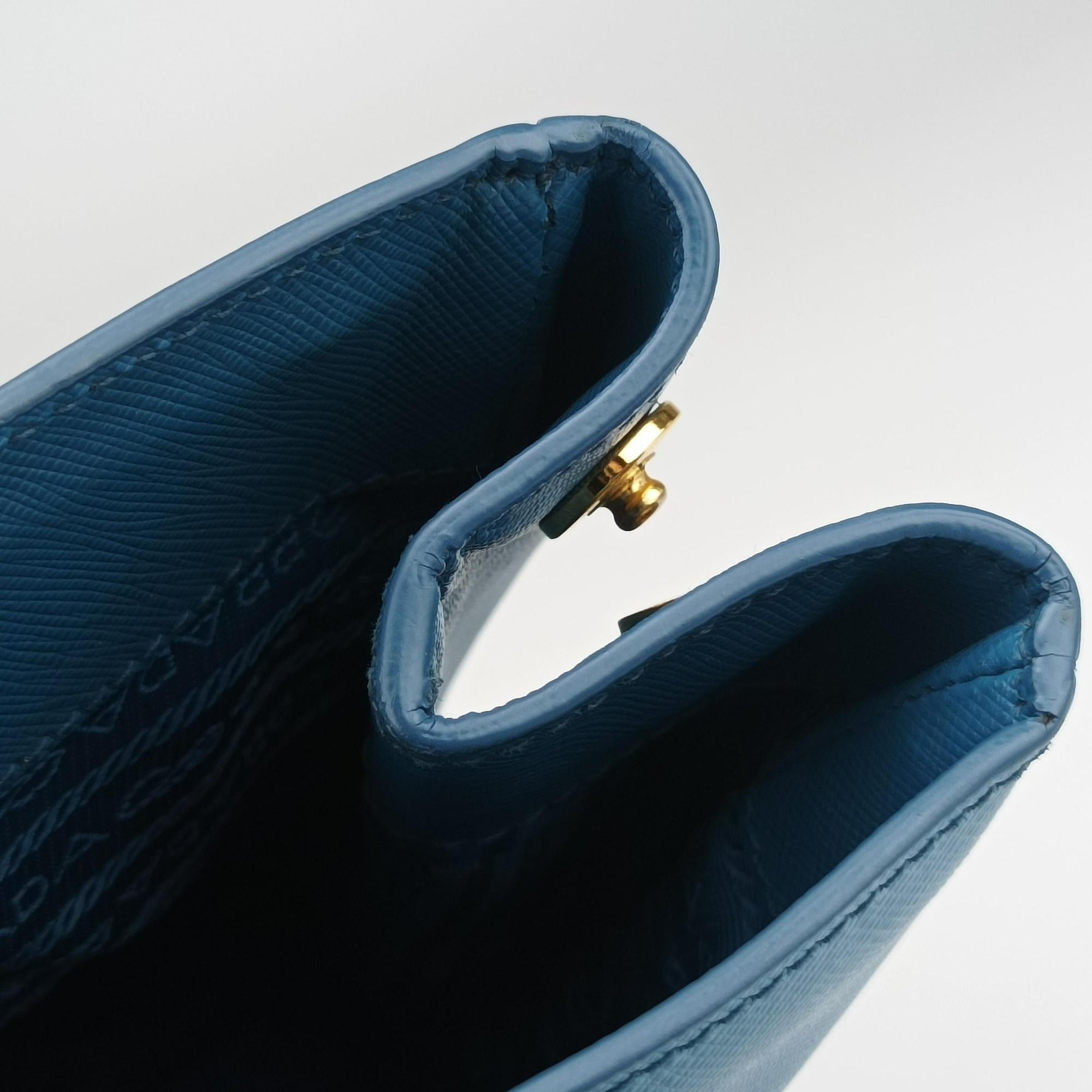 Galleria Blue SAFFIANO Leather BN1786 180ガレリア ブルー サフィアーノレザー BN1786 180