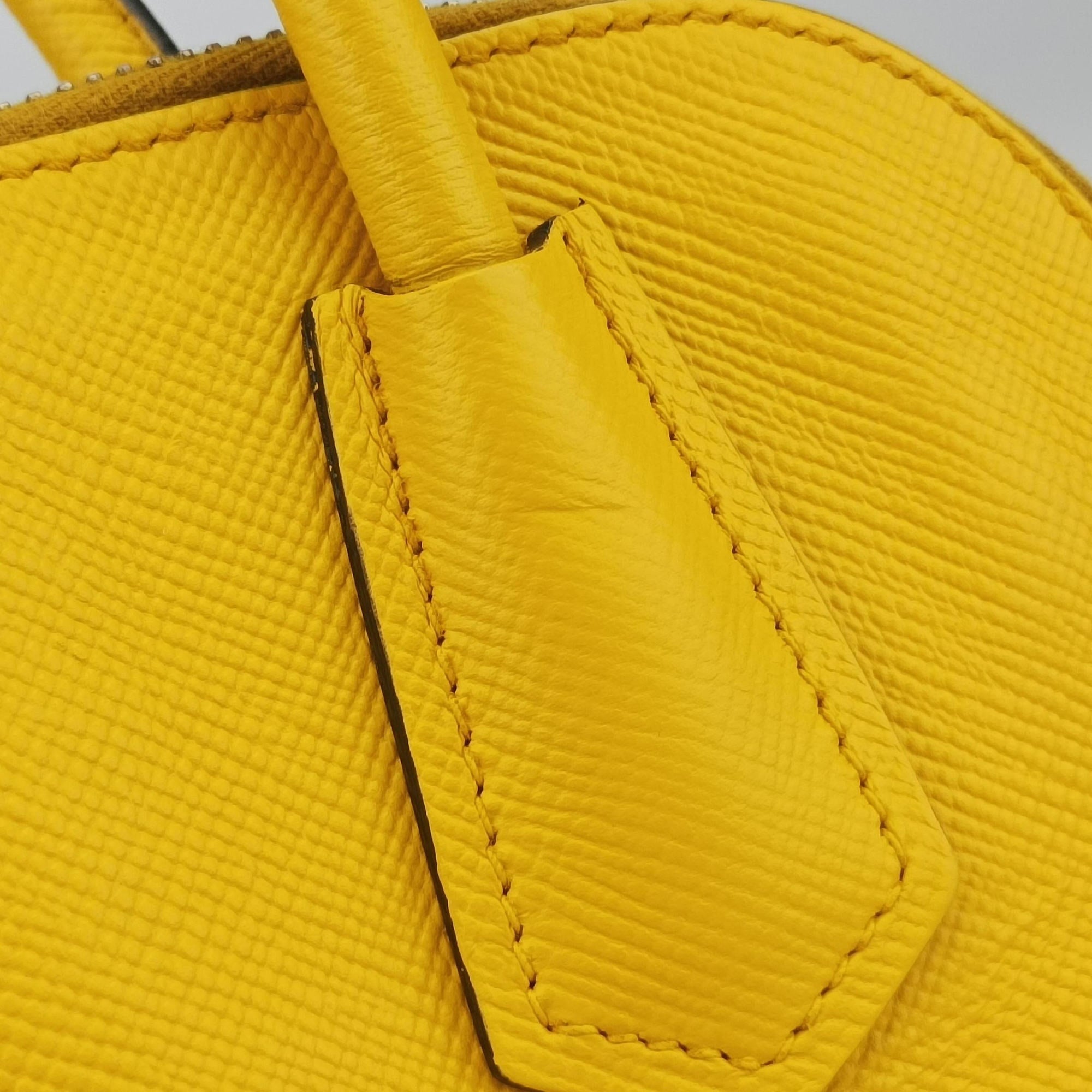 Cuir Top Handle Yellow SAFFIANO Leather BL0902 25クイール トップ ハンドル イエロー サフィアーノレザー BL0902 25