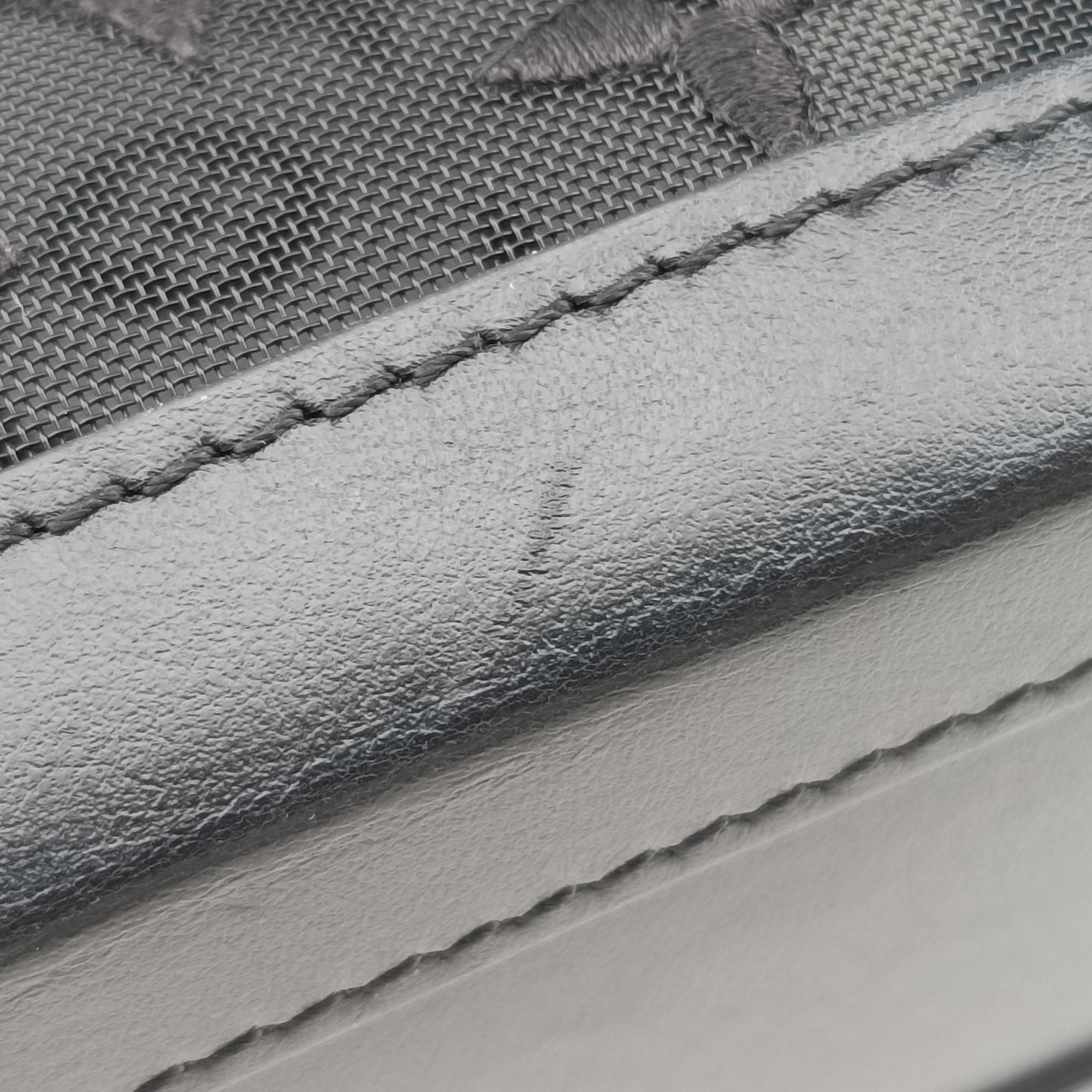 SOFT TRUNK Noir MONOGRAM MESH×calf leather M53964 DU3159 IC Chipソフトトランク ノワール モノグラムメッシュ×カーフレザー M53964 DU3159 ICチップ