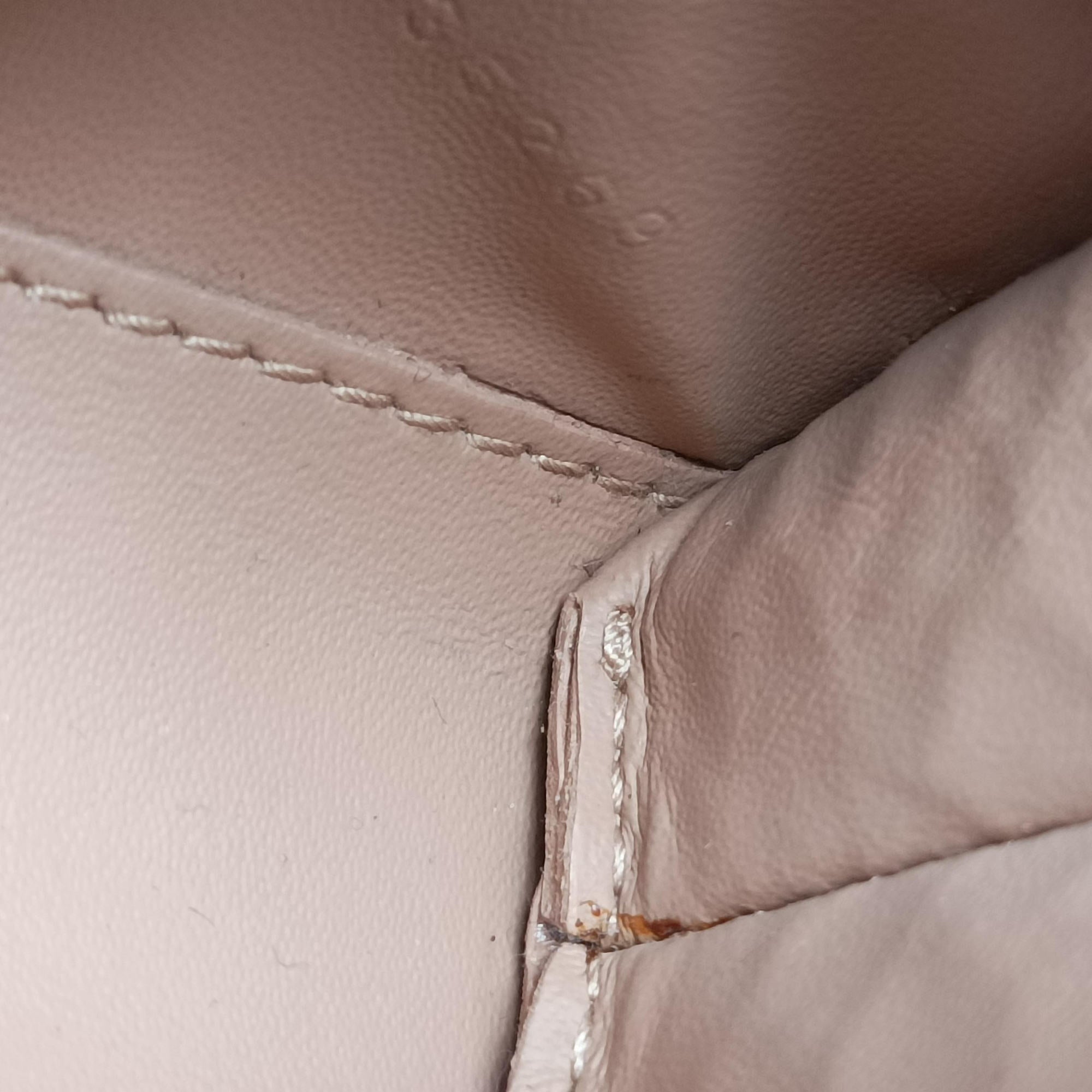 Neo Classic City nano Pink Leather 669537.9607.S.535269ネオ クラシック シティ ナノ ピンク レザー 669537.9607.S.535269