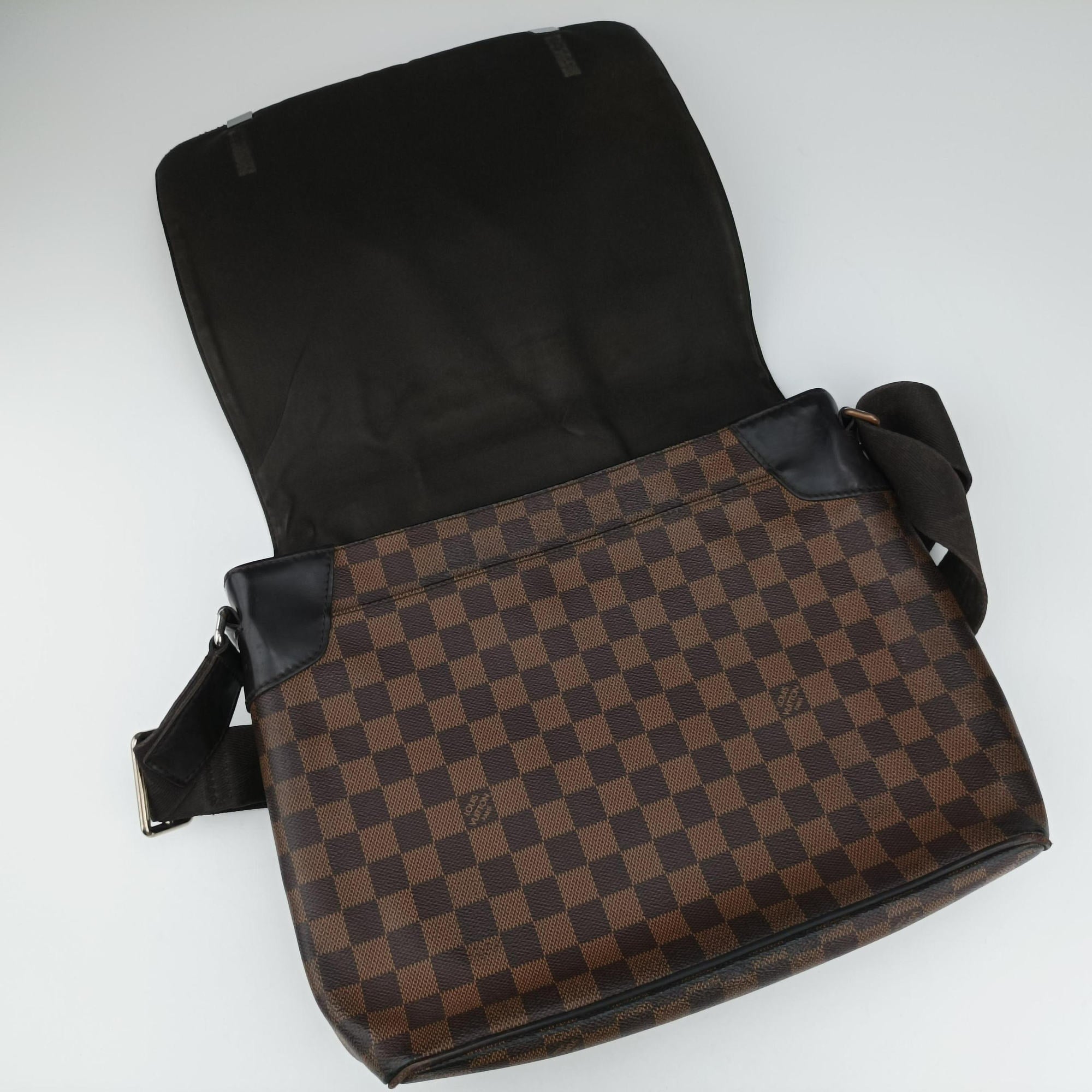 District MM EBENE Damier Canvas N41032 CA4117ディストリクトMM エベヌ ダミエキャンバス N41032 CA4117