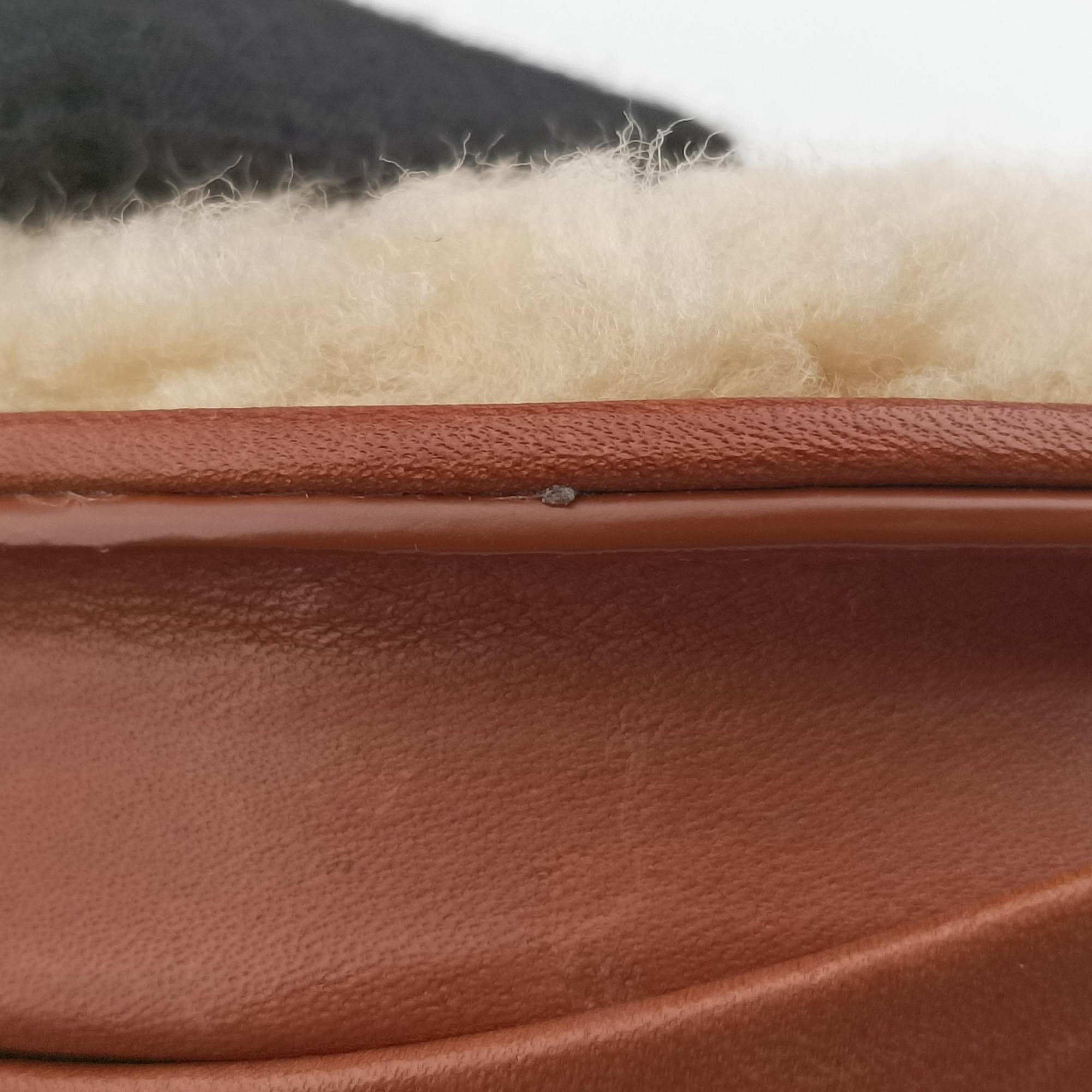Le K Baby Satchel Brown Shearling x Leather 657818 GLB657818.0621ル K ベビーサッチェル ブラウン シアリング×レザー 657818 GLB657818.0621