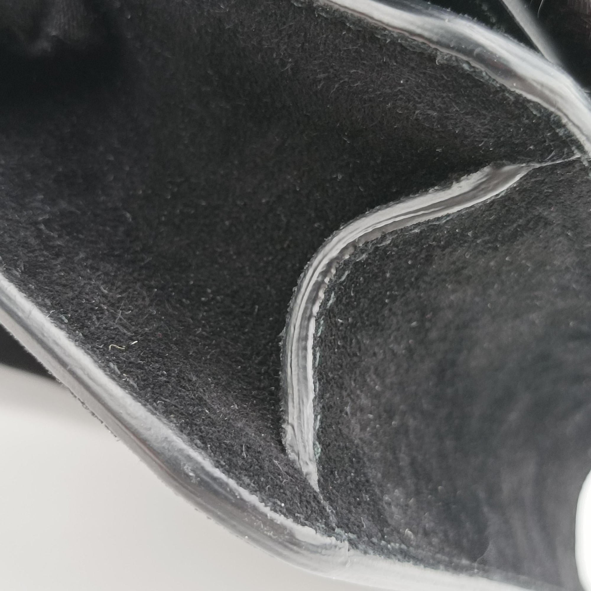 Vara Black Suede × Mink Fur FZ-21 H 309ヴァラ ブラック スエード × ミンクファー FZ-21 H 309