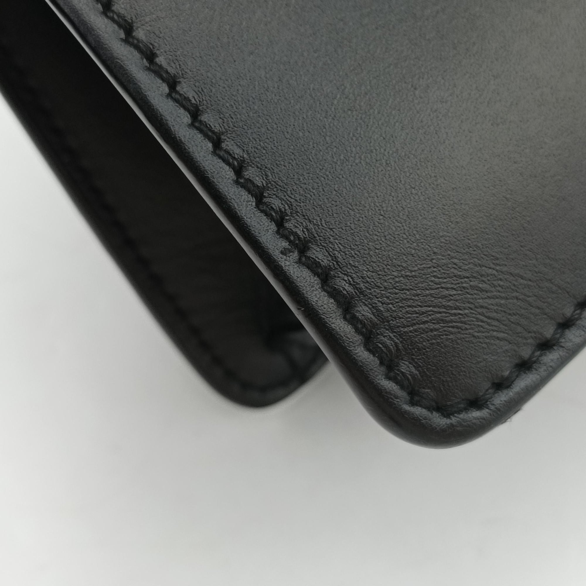 Sylvie Black Leather 421882 D021037629シルヴィ ブラック レザー 421882 D021037629