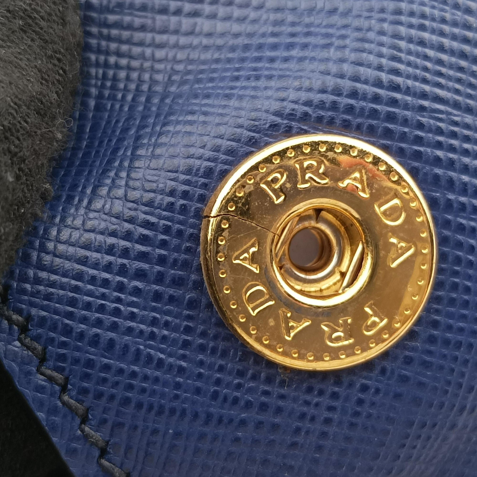 Galleria Blue SAFFIANO Leather BN2274 7 Lガレリア ブルー サフィアーノレザー BN2274 7 L