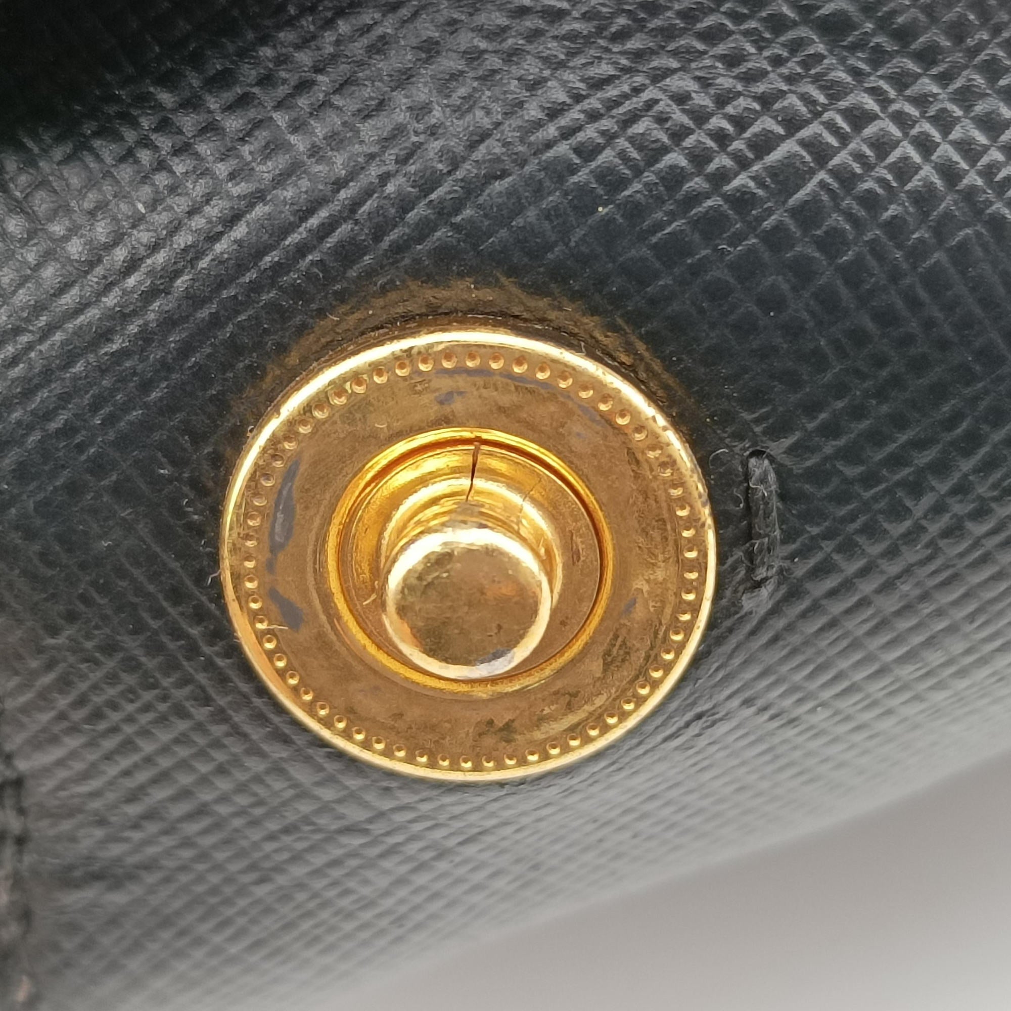 Galleria Black SAFFIANO Leather BN2274 7 R 208ガレリア ブラック サフィアーノレザー BN2274 7 R 208