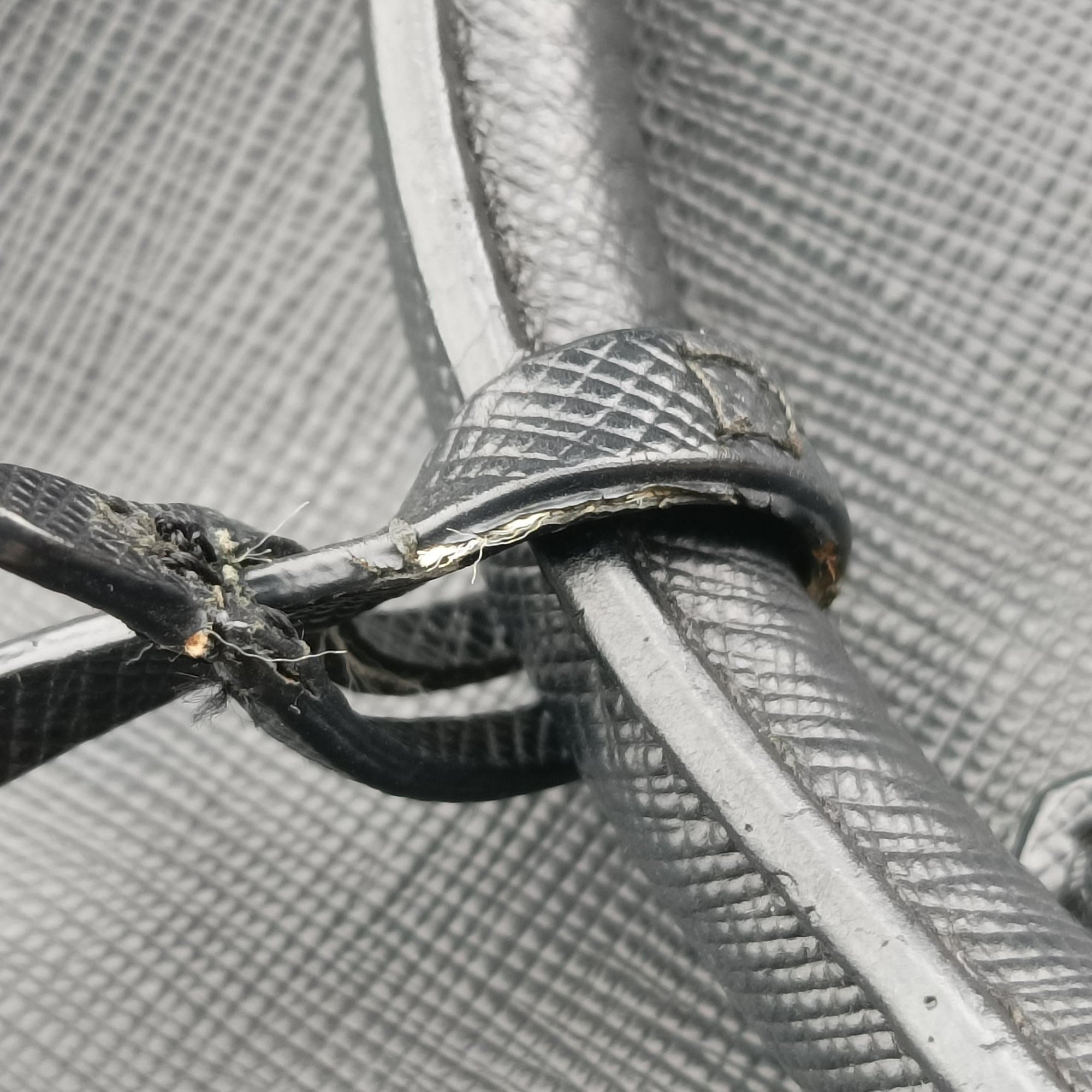 Galleria Black SAFFIANO Leather BN2274 7 R 208ガレリア ブラック サフィアーノレザー BN2274 7 R 208