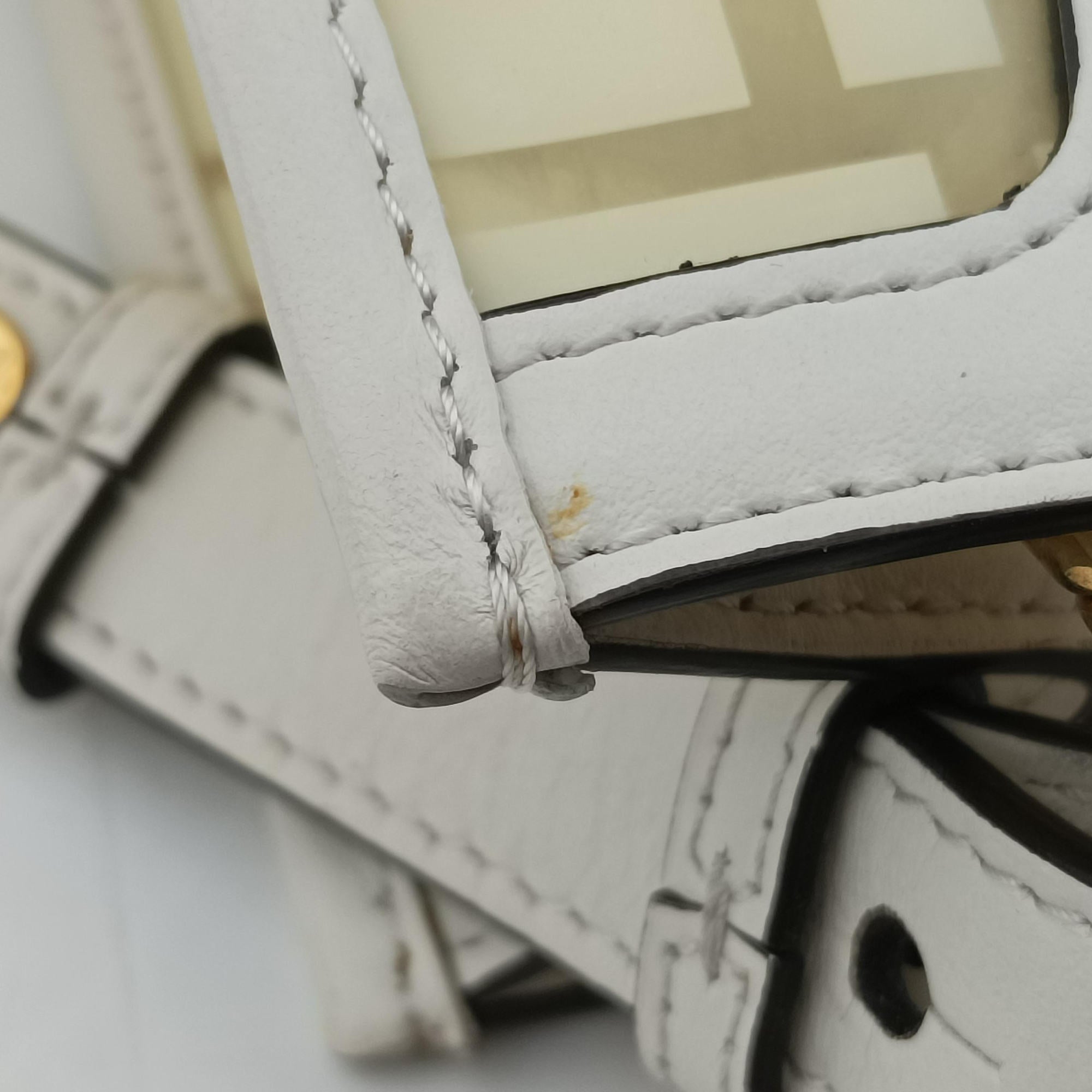 Runaway Shopper White PVC coated canvas×Leather 8BH353 8BH353-A7S0-196-0397ラナウェイ ショッパー ホワイト PVCコーティングキャンバス×レザー 8BH353 8BH353-A7S0-196-0397