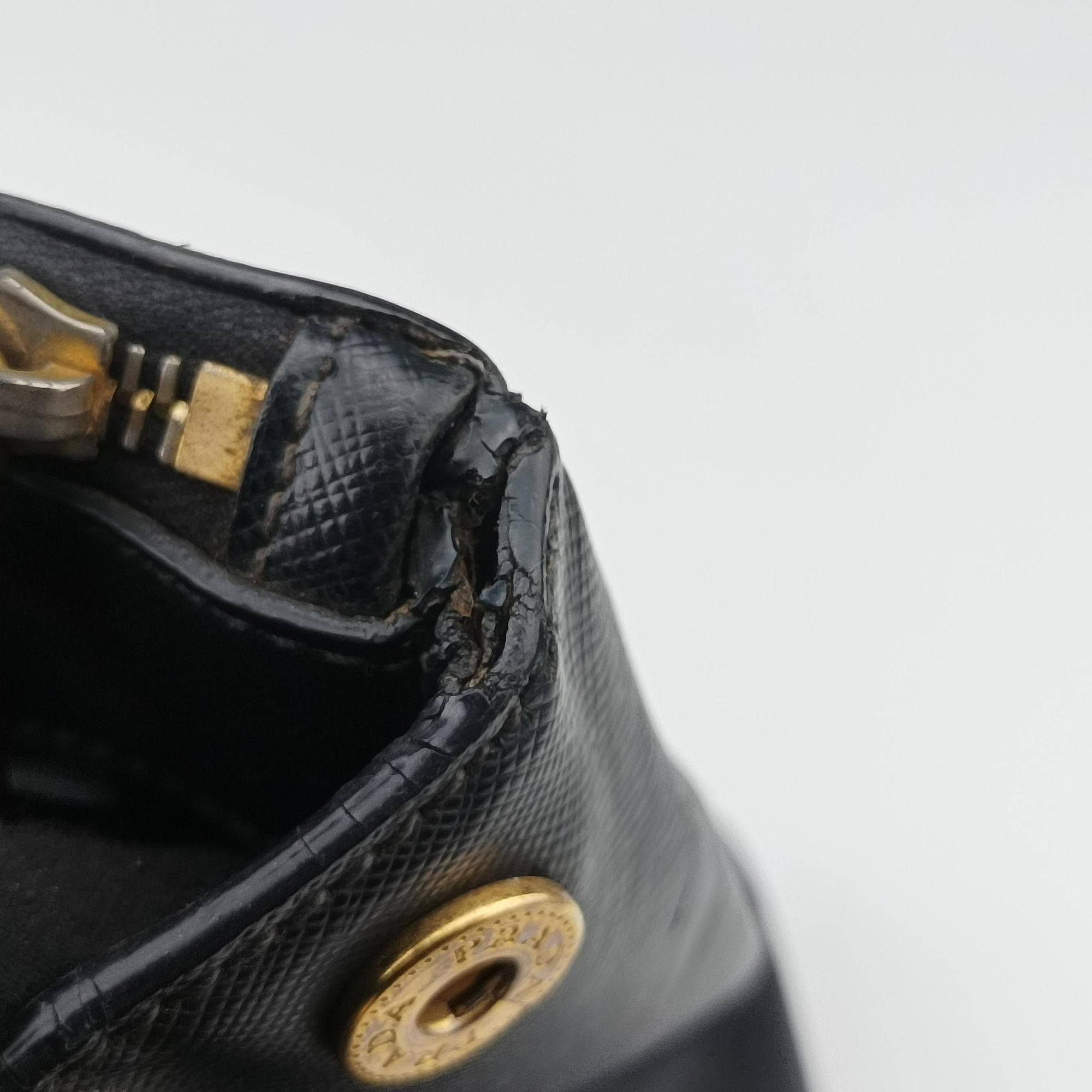 Galleria Black SAFFIANO Leather BN2274 7/A 208ガレリア ブラック サフィアーノレザー BN2274 7/A 208