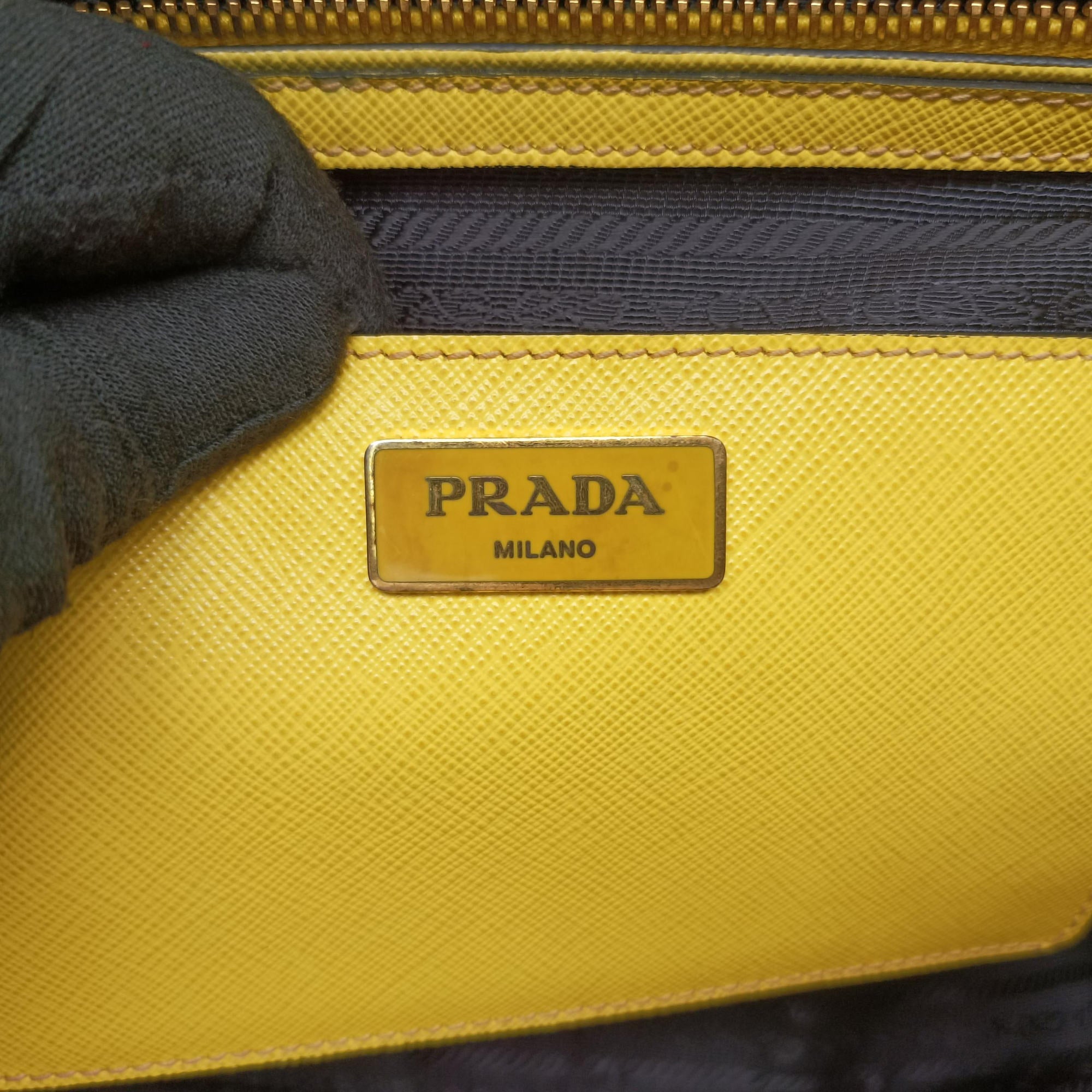 Galleria Yellow SAFFIANO Leather BN2274 7 Cガレリア イエロー サフィアーノレザー BN2274 7 C