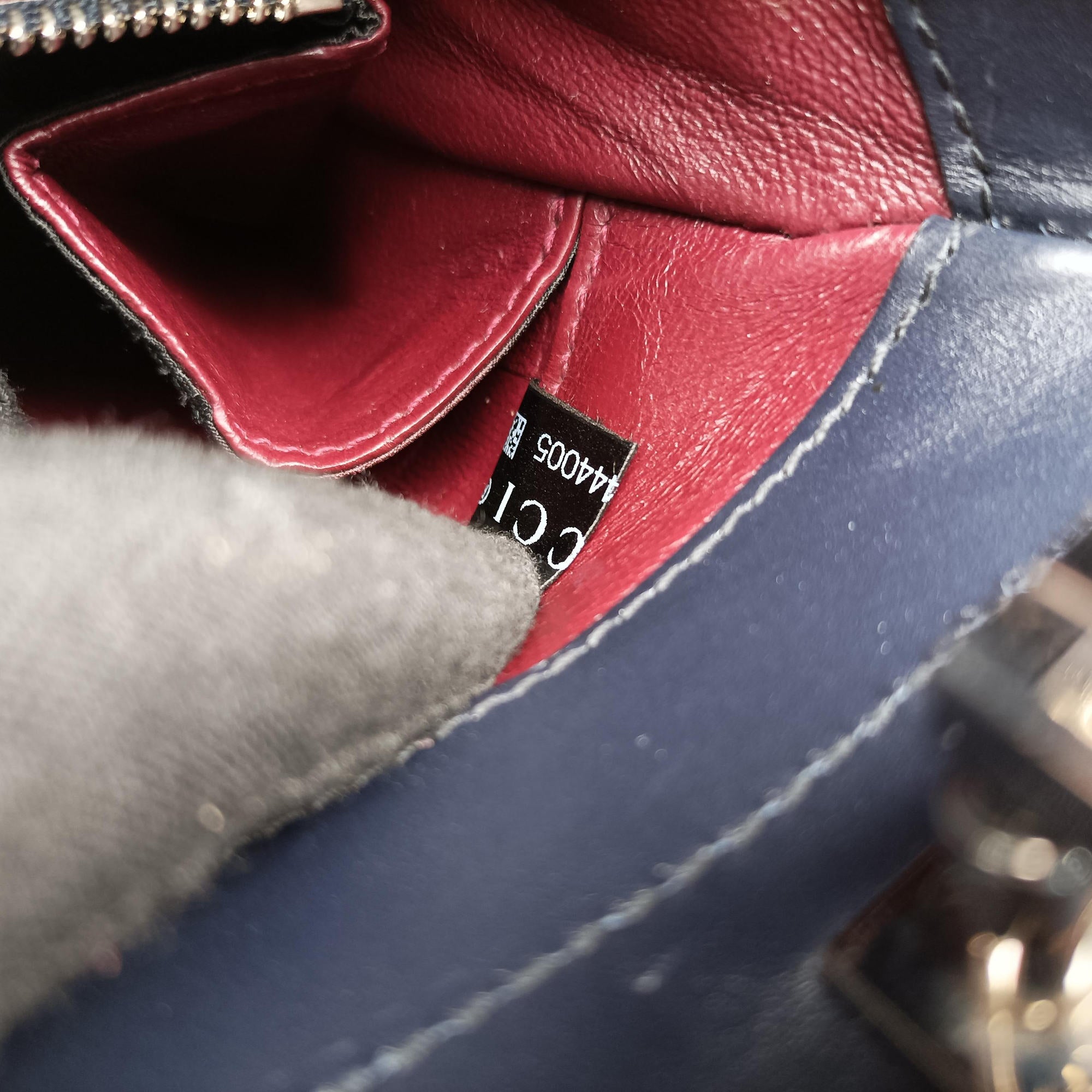 Zumi Navy × Beige × Bordeaux Leather 569712 B030444005ズゥミ ネイビー × ベージュ × ボルドー レザー 569712 B030444005