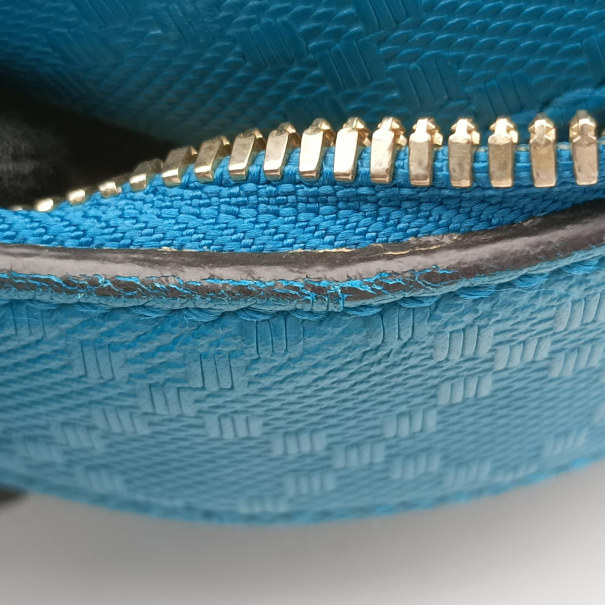 Bright Diamante Blue Leather 354332 G016218339ブライトディアマンテ ブルー レザー 354332 G016218339