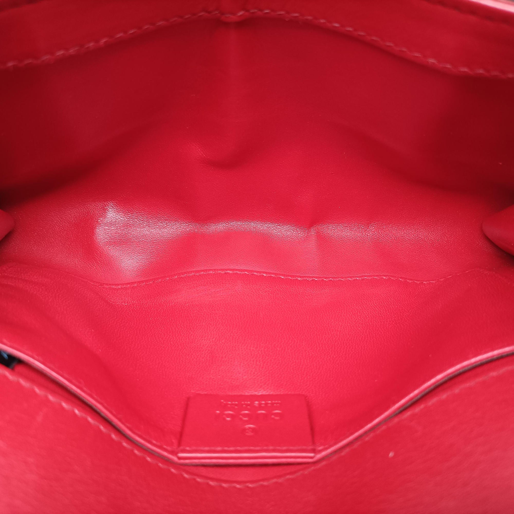 Emily Red Leather 283063 A010825236エミリー レッド レザー 283063 A010825236