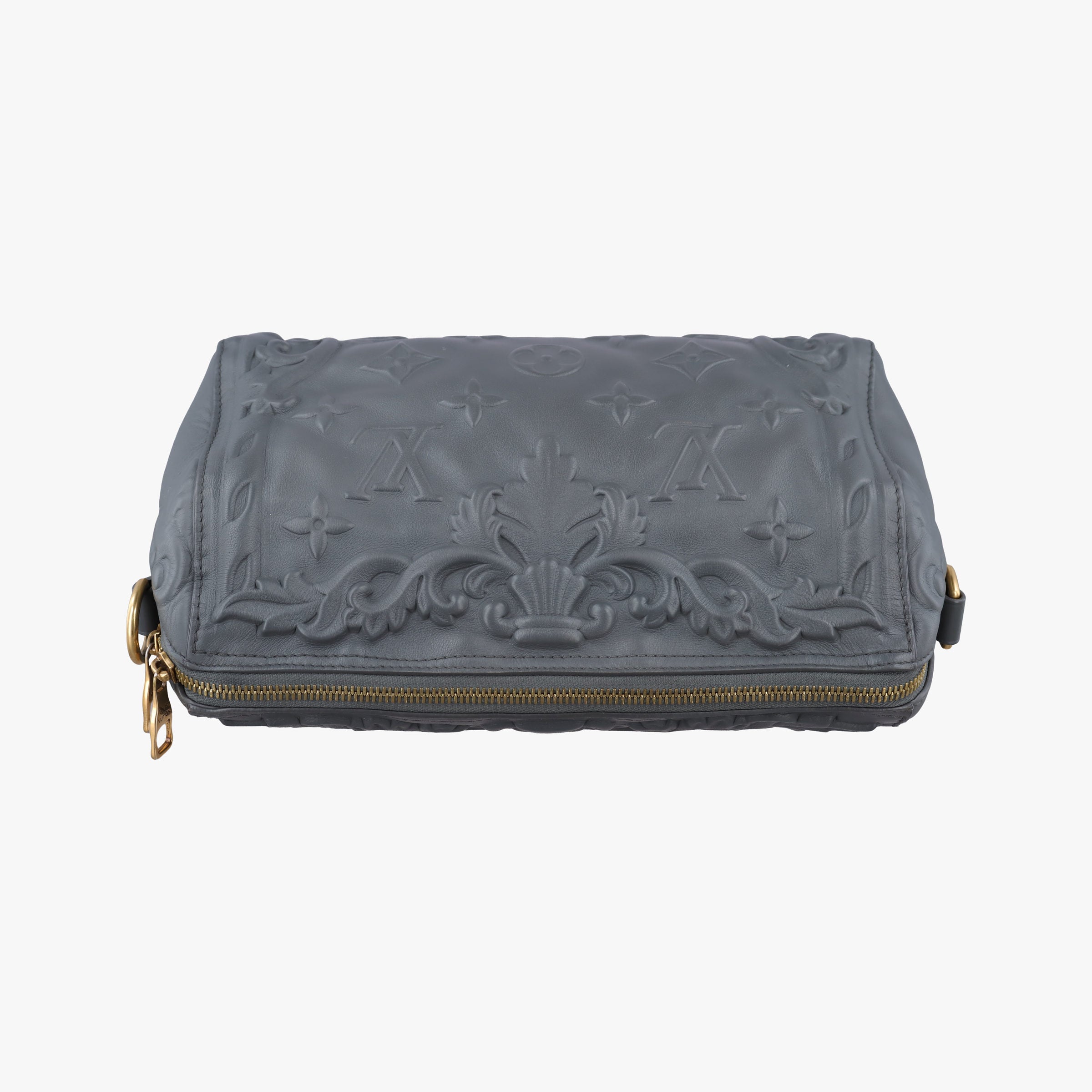 Versailles Ornament City Keepall Dark Shadow Gray Debossed Monogram M21835 IC Chipヴェルサイユ オーナメント シティ キーポル ダークシャドウ グレー モノグラム・デボス M21835 ICチップ