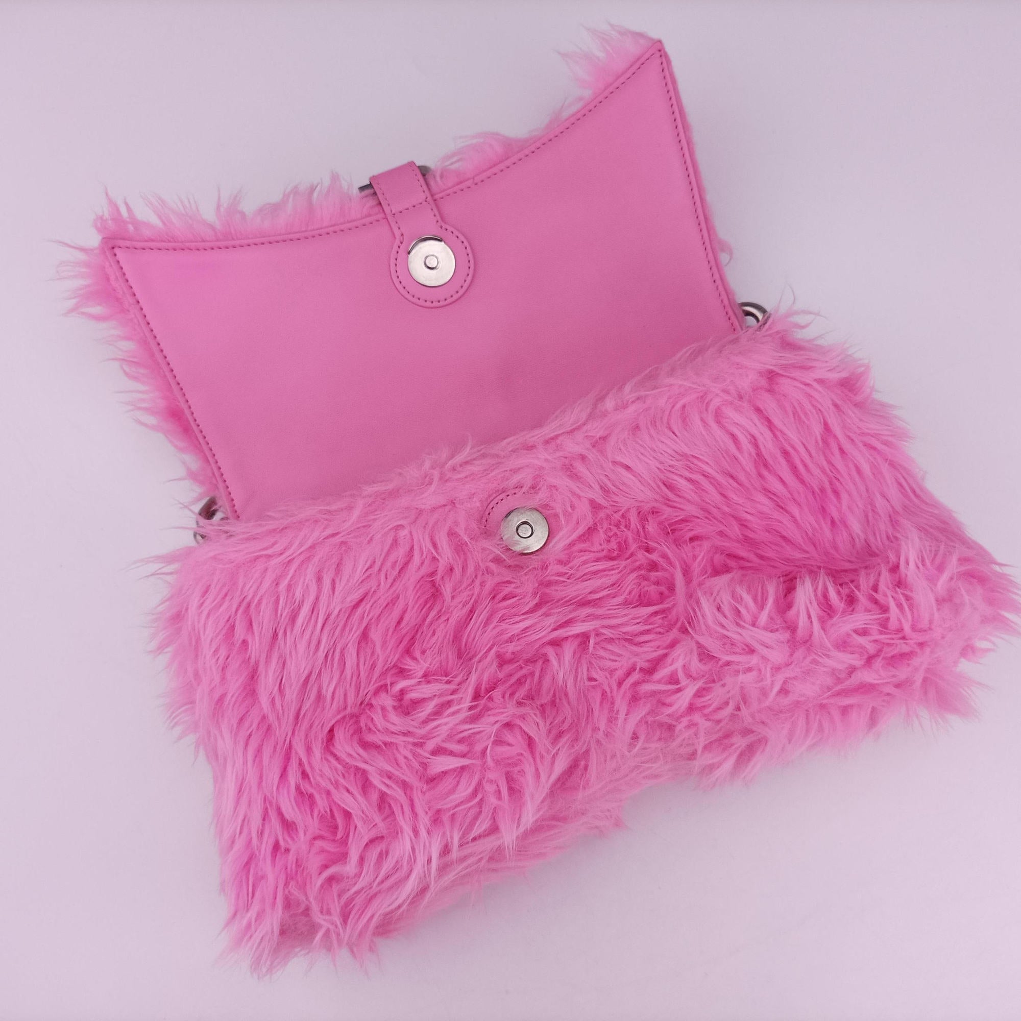 Hourglass Pink Faux fur 715153 210N2 715153.5806.P.643888ダウンタウン ピンク フェイクファー 715153 210N2 715153.5806.P.643888