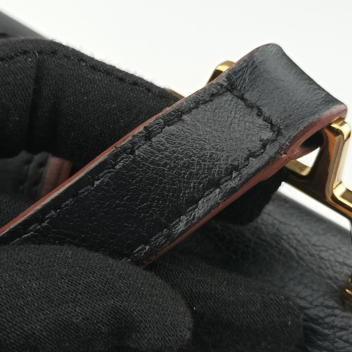 Pre-owned Miu Miu Miu Lady Black Leather shoulderbag | stylenewstar