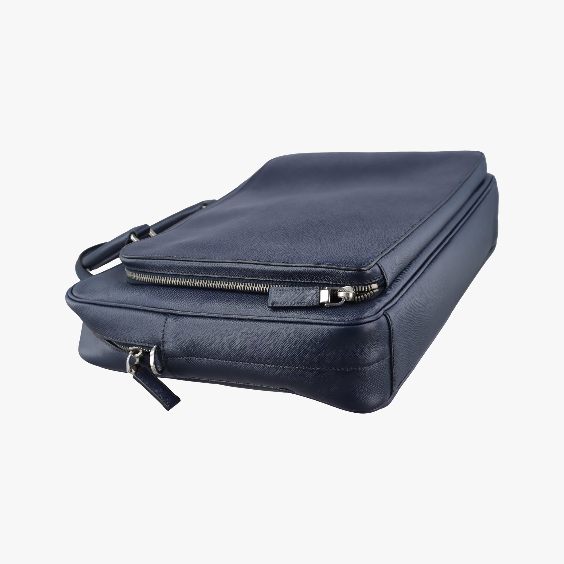 Triangle Logo Plate Navy Saffiano Leather D 7三角 ロゴ プレート ネイビー サフィアーノレザー D 7