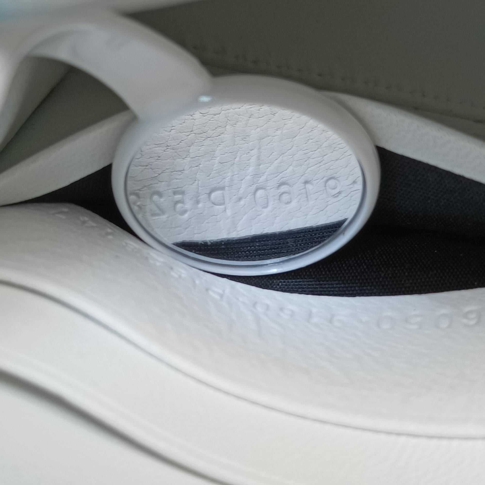 Hourglass adidas White x black Leather 656050.9160.P.528147アワーグラス アディダス ホワイト×ブラック レザー 656050.9160.P.528147