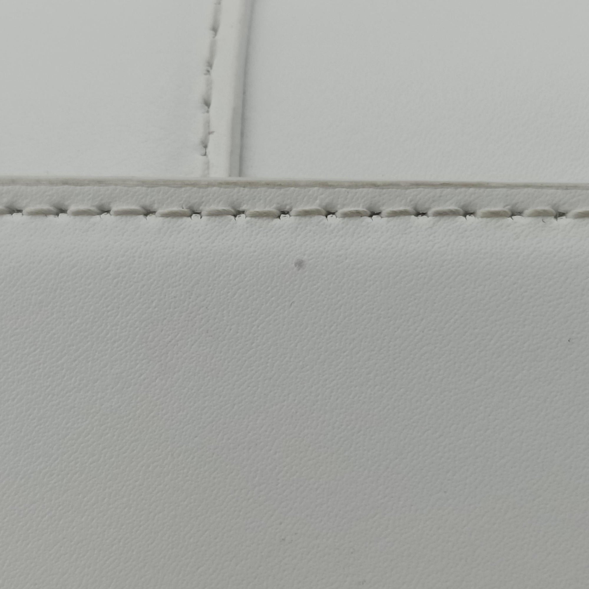 Hourglass adidas White x black Leather 656050.9160.P.528147アワーグラス アディダス ホワイト×ブラック レザー 656050.9160.P.528147